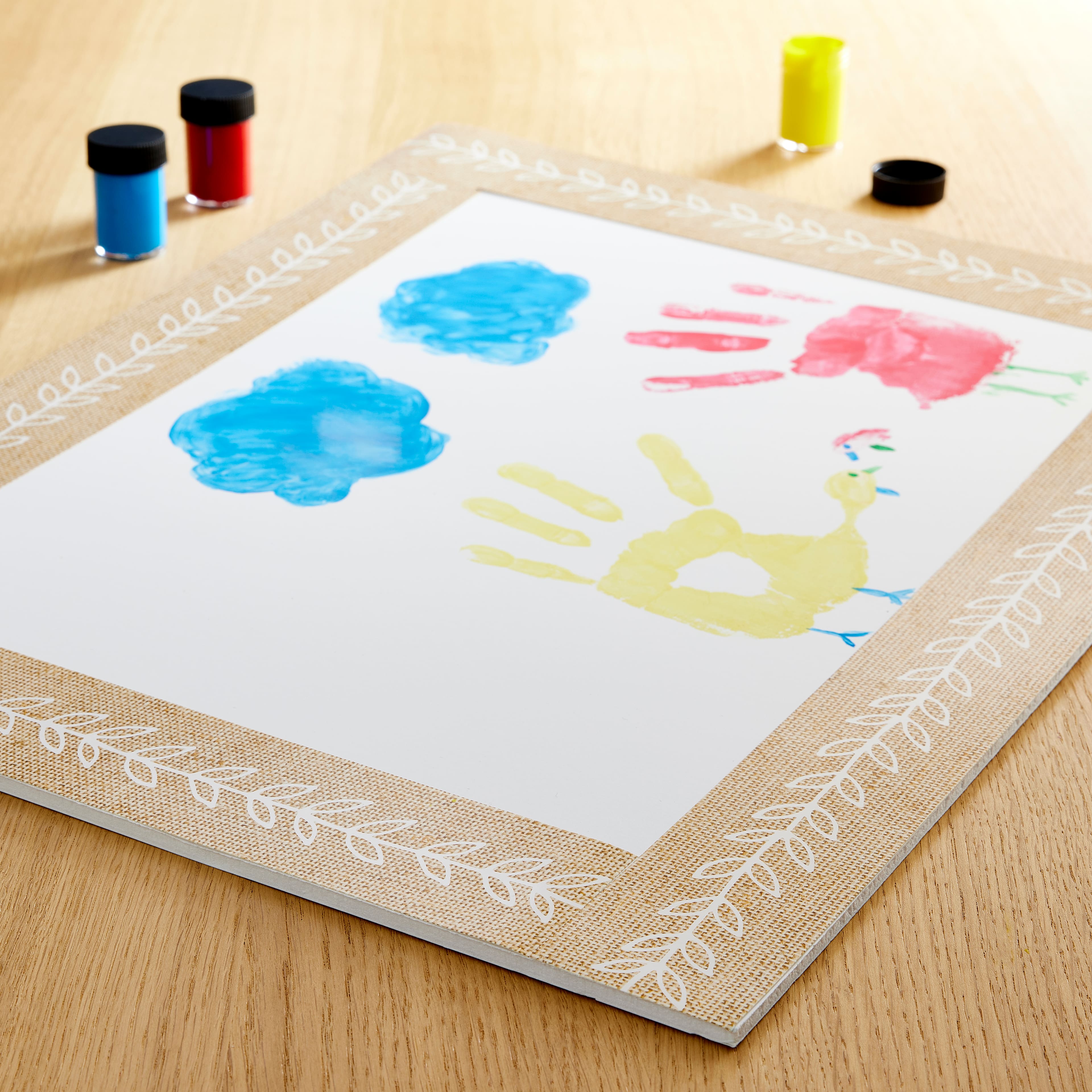 20" x 30" Foam Board, 1/2" Thick