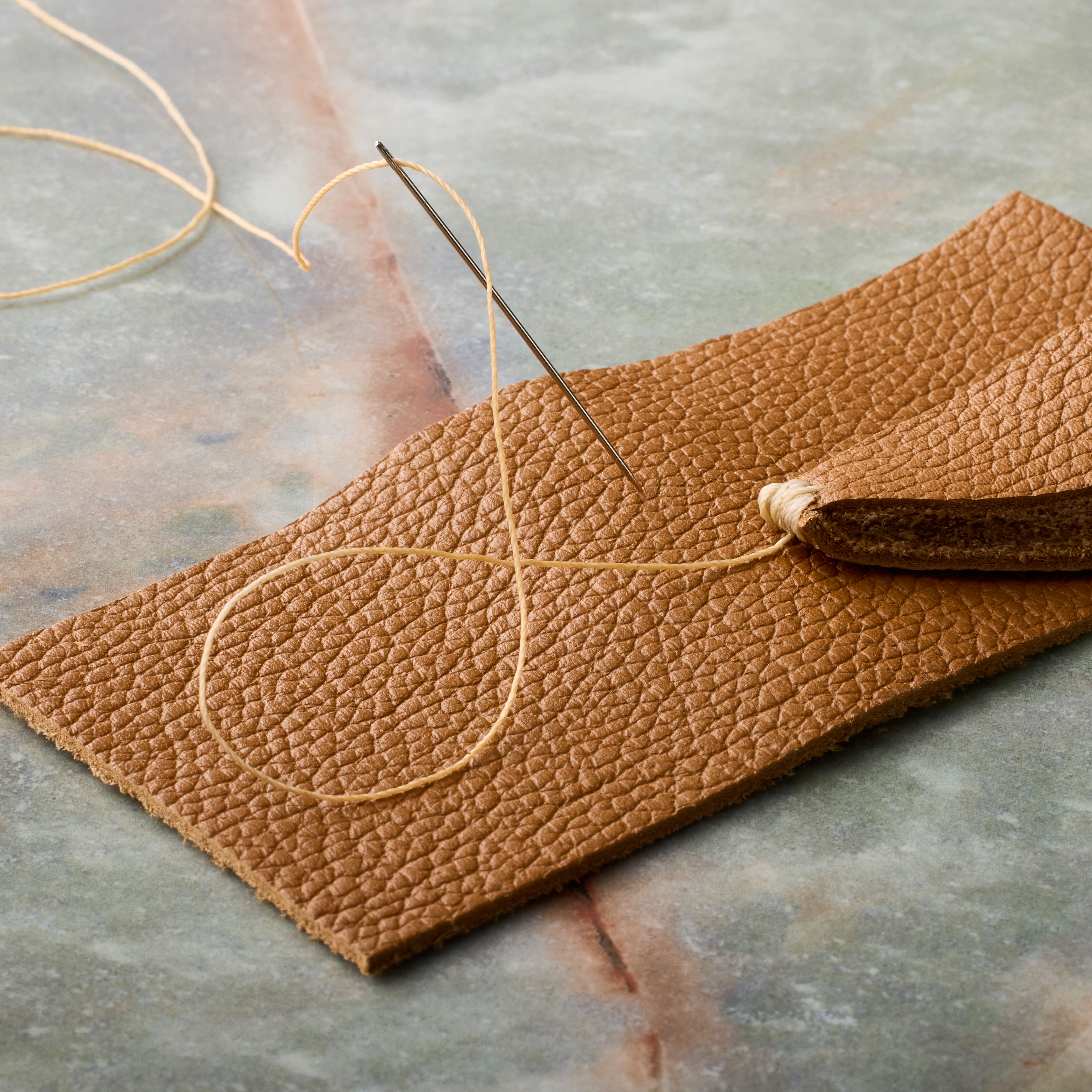 Gudebrod 0.015" Waxed Polyester Thread