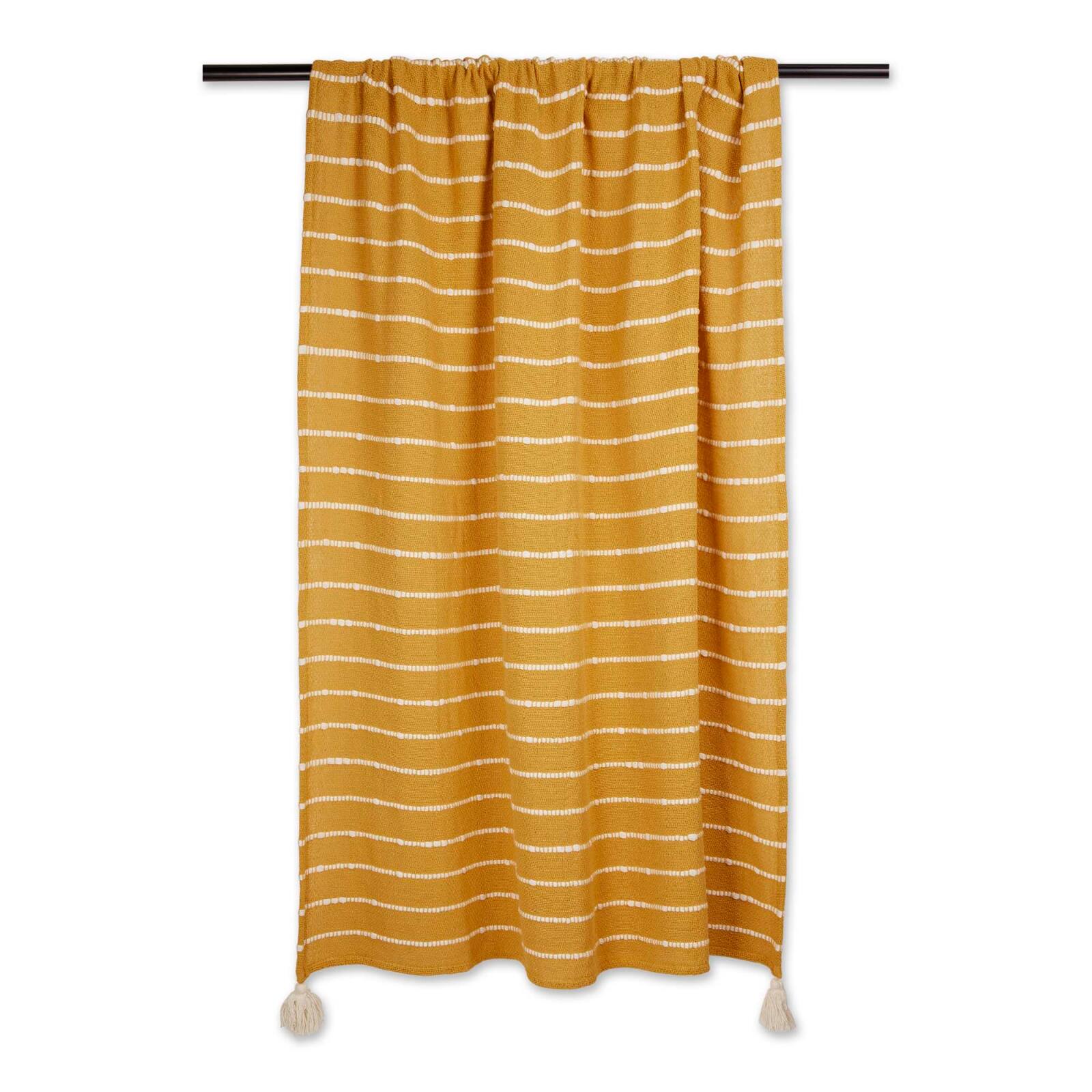 DII&#xAE; White Slub Stripe Throw