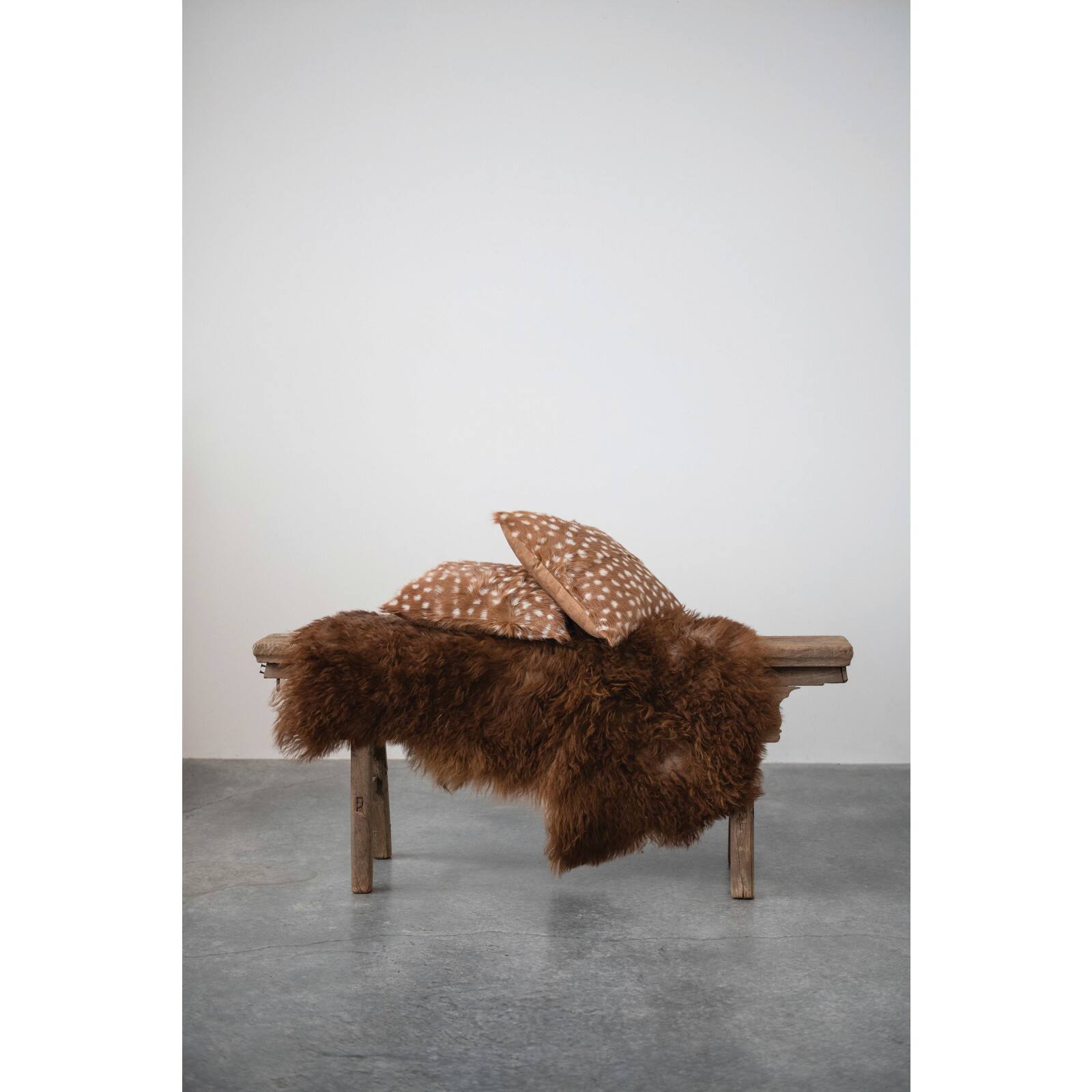 Hello Honey&#xAE; 3ft. Natural Brown Fur Rug
