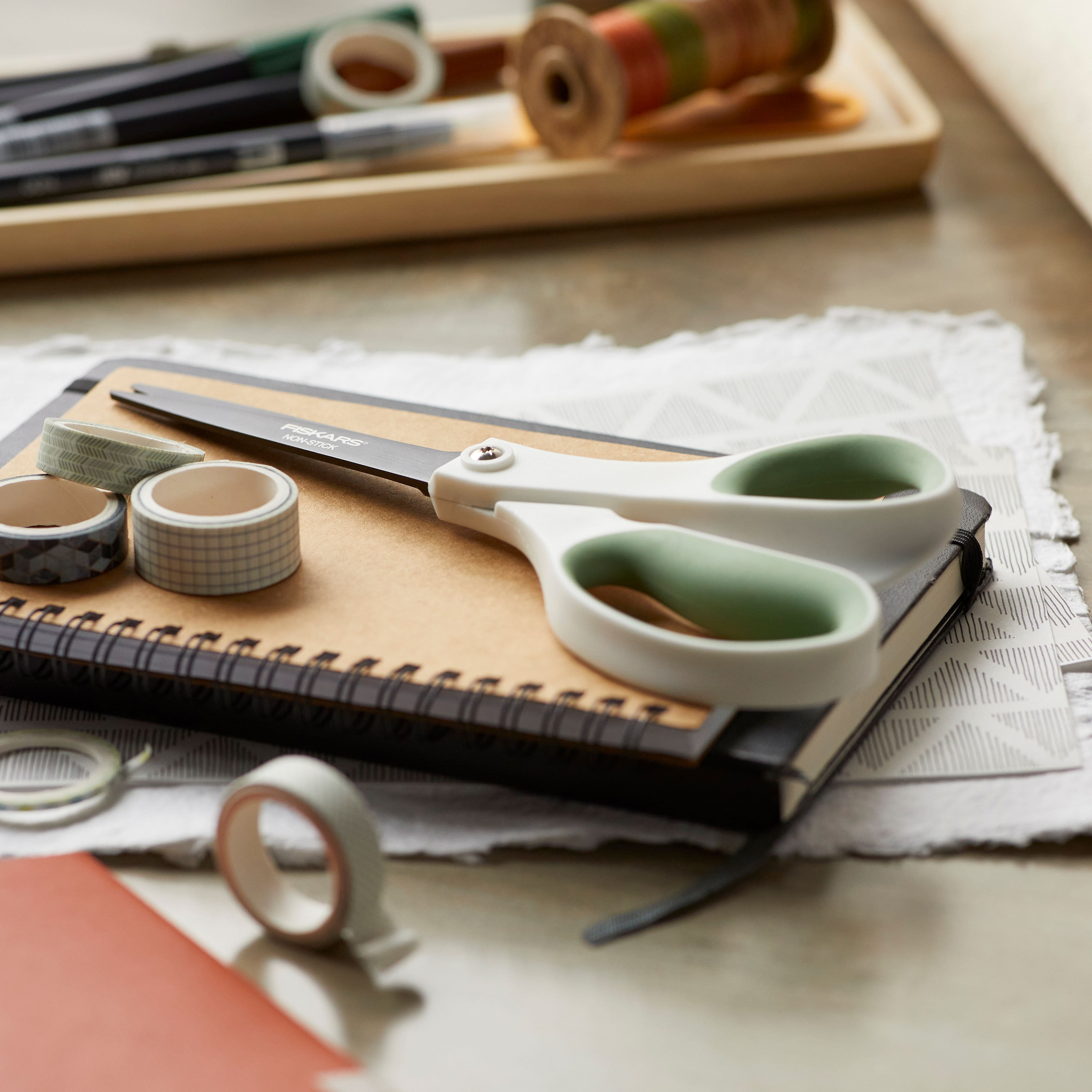 Fiskars&#xAE; Nonstick Titanium Softgrip&#xAE; Fashion Scissors