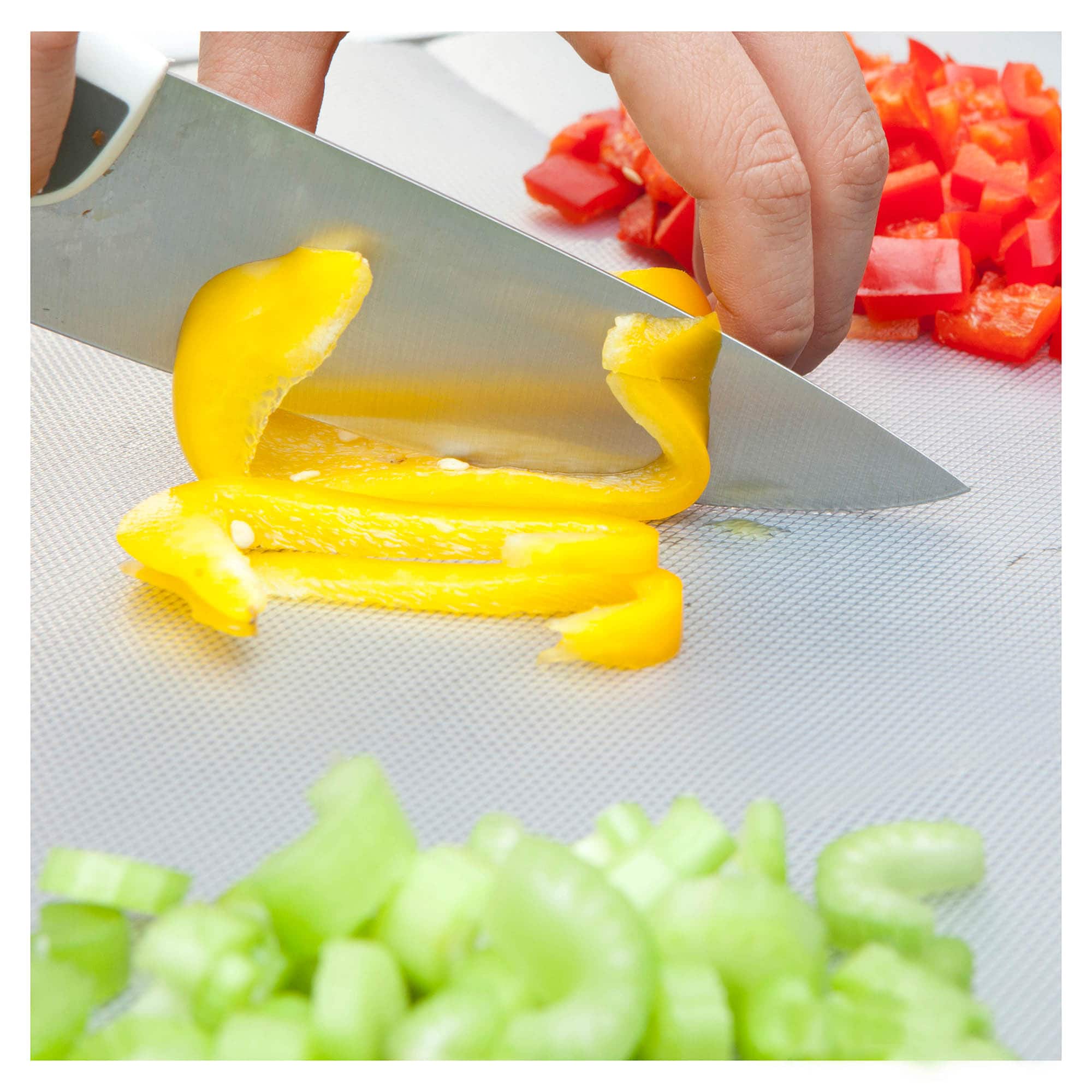 E-Z Board Disposable Cutting Boards, 25 sq. ft.