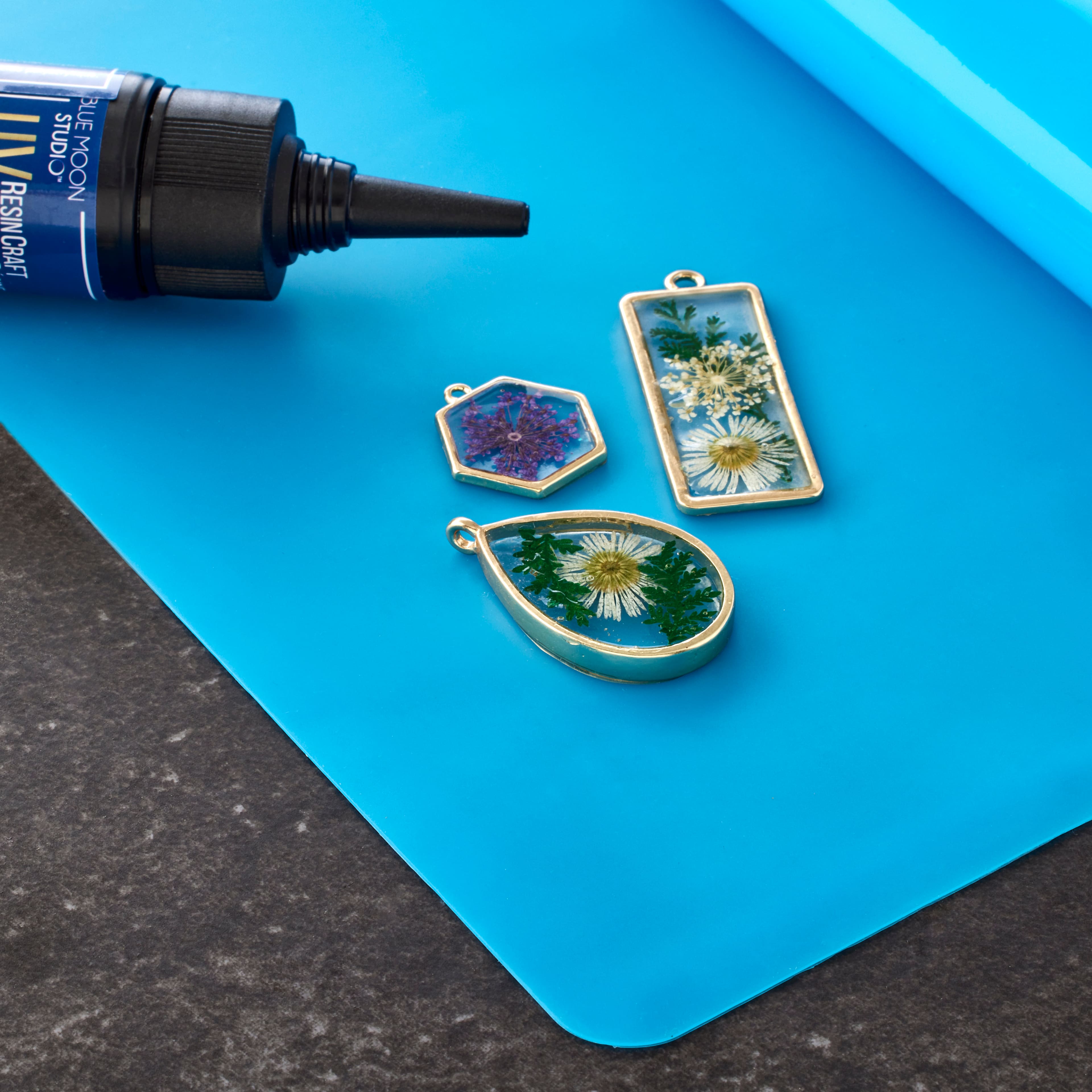 Blue Moon Studio&#x2122; UV Resin Craft XL Silicone Mat