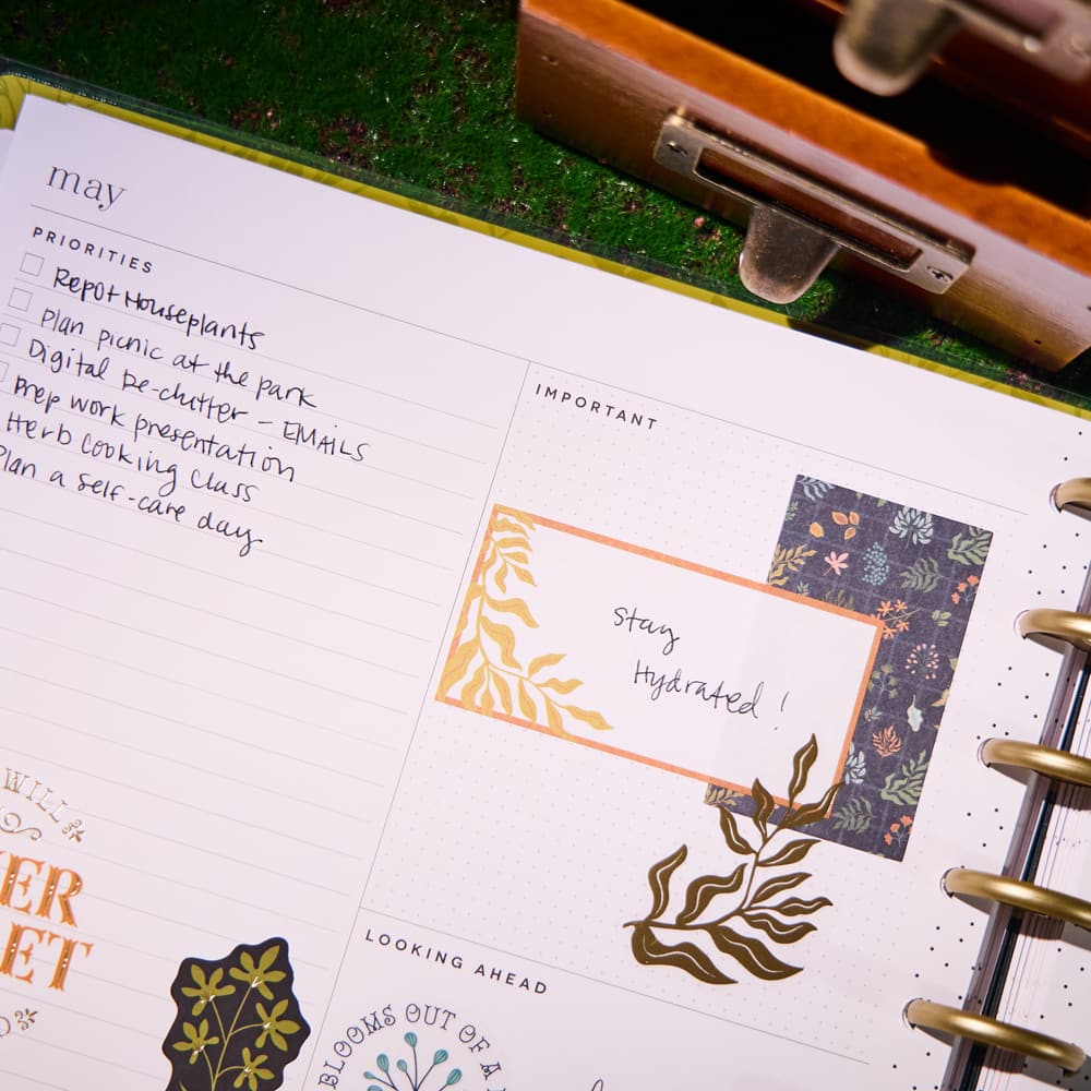 The Big Happy Planner&#xAE; Herbarium
