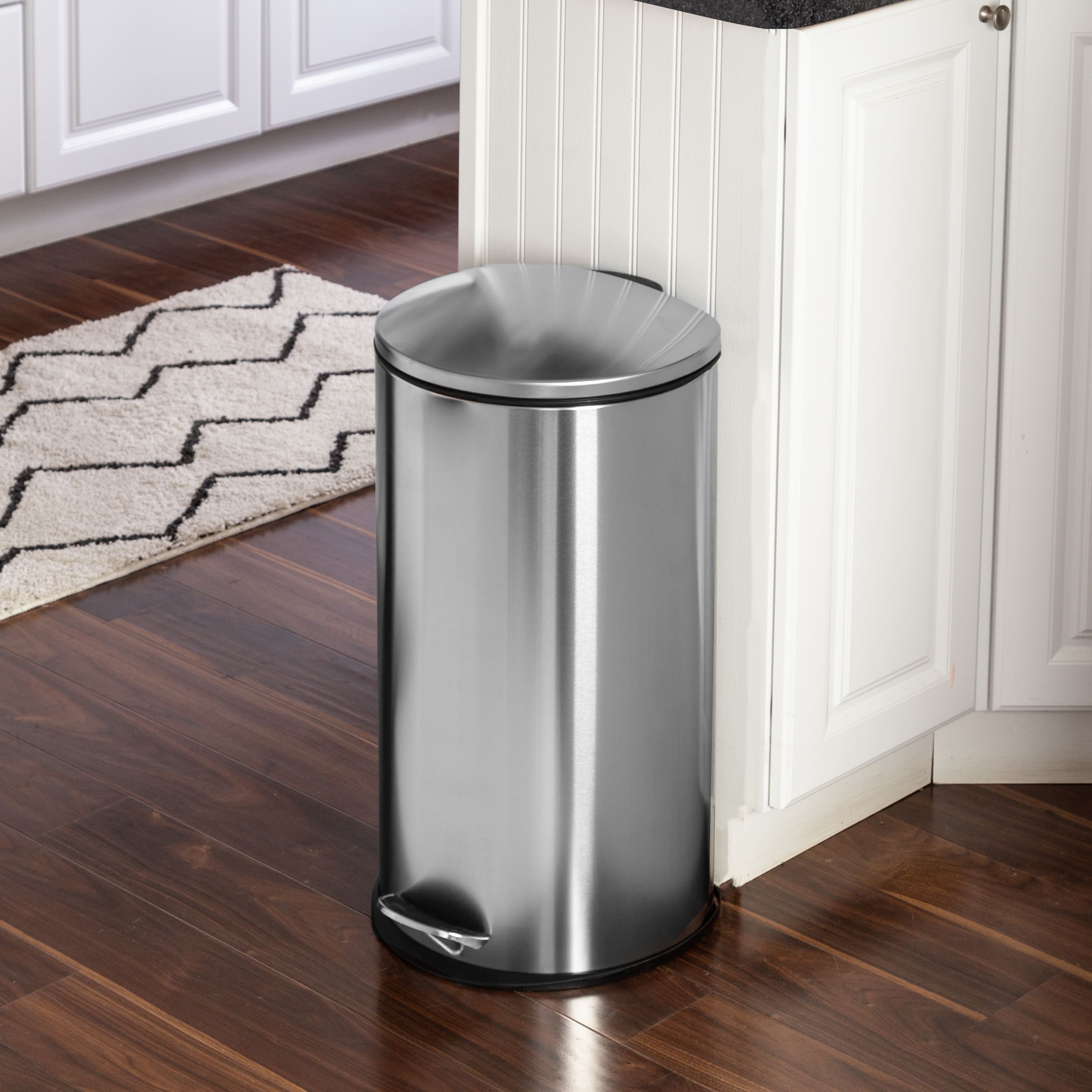 30L Semi-Round Stainless Steel Step Trash Can With Lid
