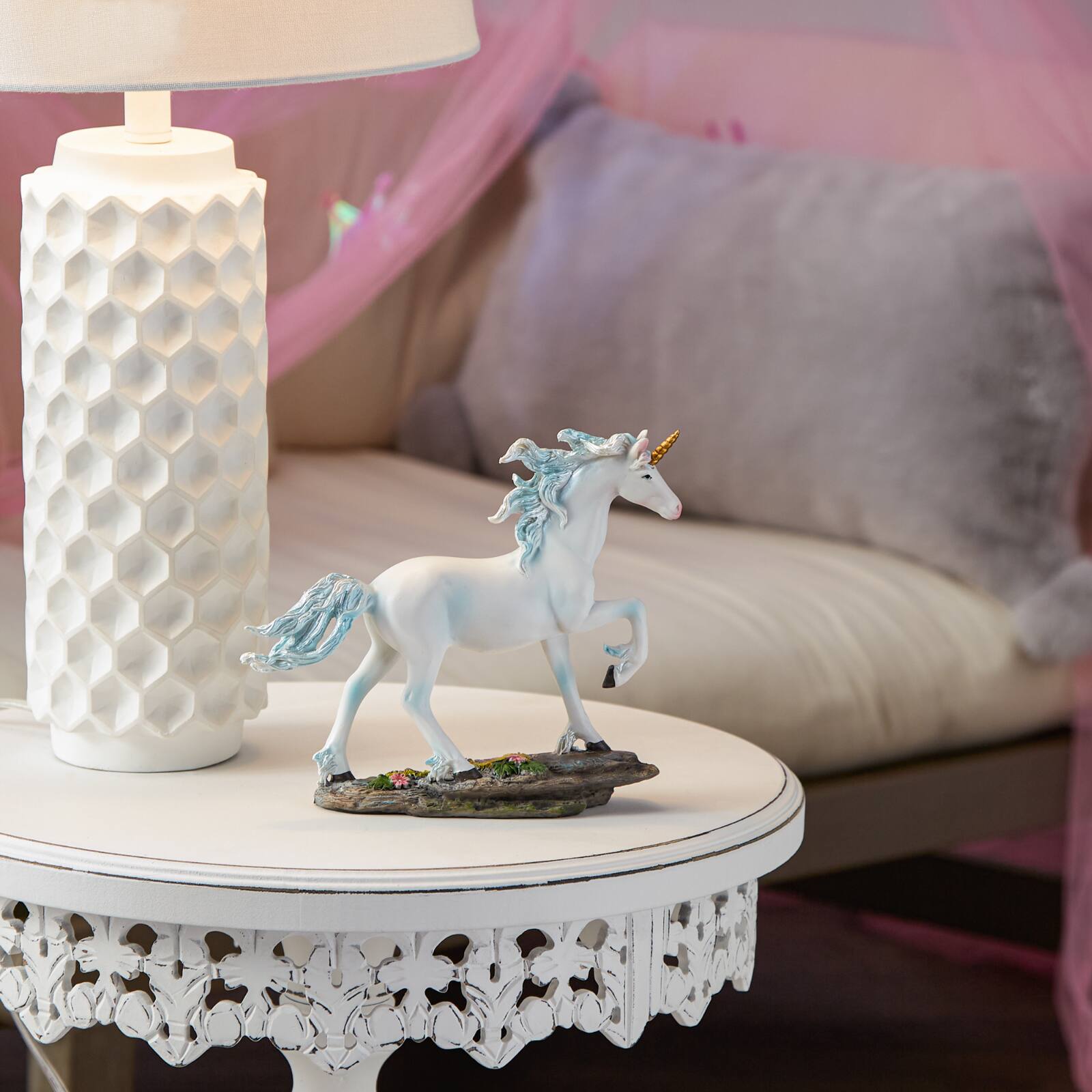 White Unicorn Figurine Blue and White 7.5&#x22; x 2.25&#x22; x 6.5&#x22;
