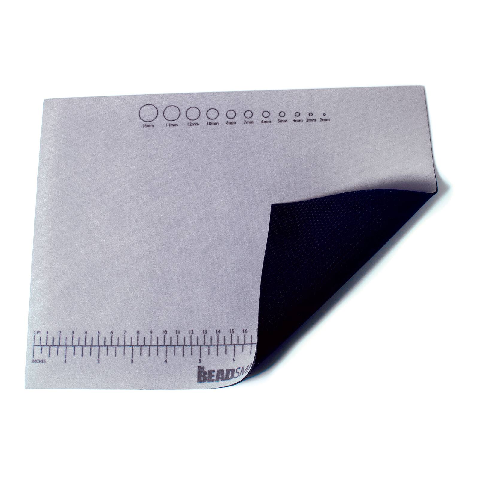 The Beadsmith® Non-Slip Treasure Mat, 12.5" x 9.25"