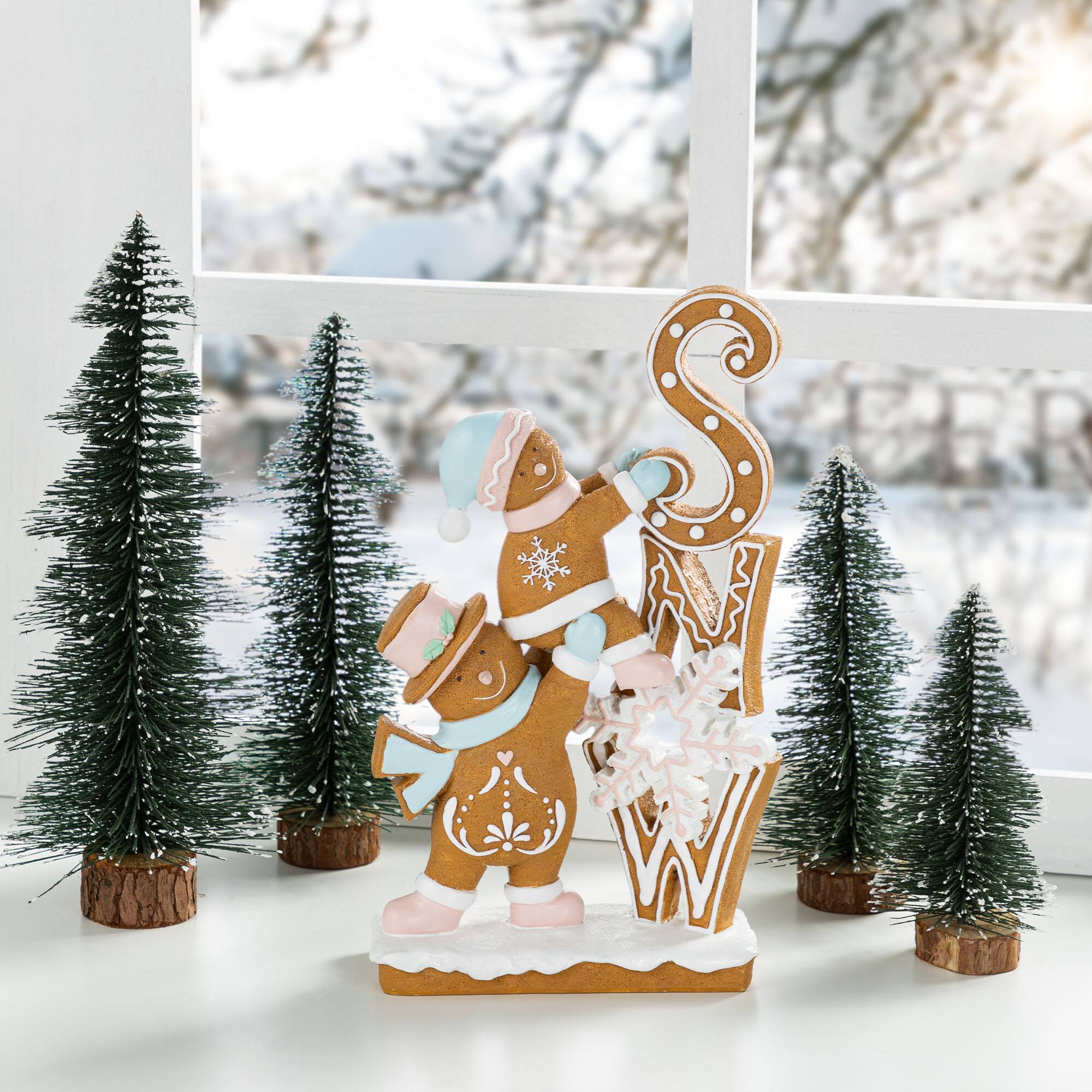Glitzhome&#xAE; 12.5&#x22; Resin Christmas Gingerbread Table Decor