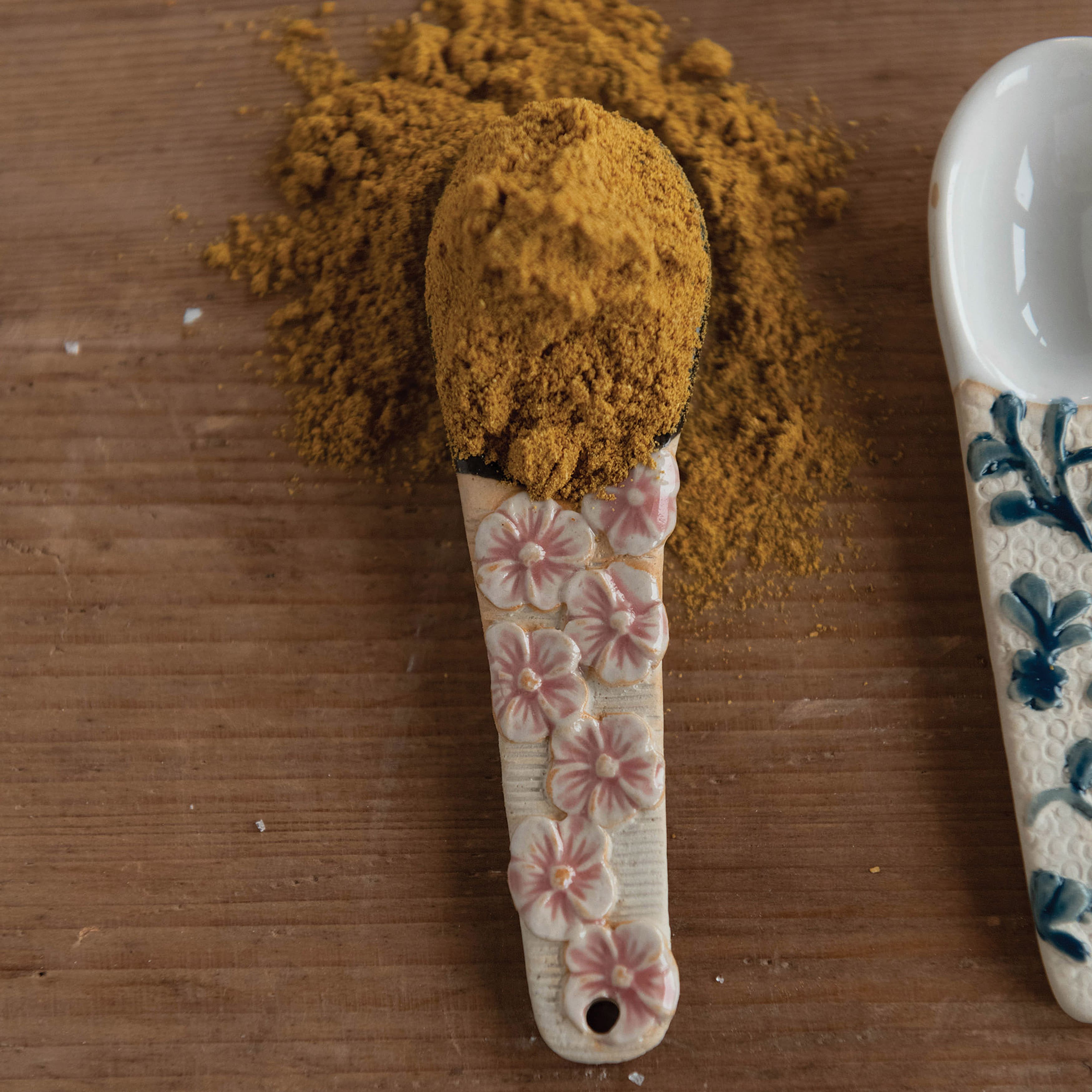 4&#x22; Hand-Painted Stoneware Spoons with Floral Design Handles Set