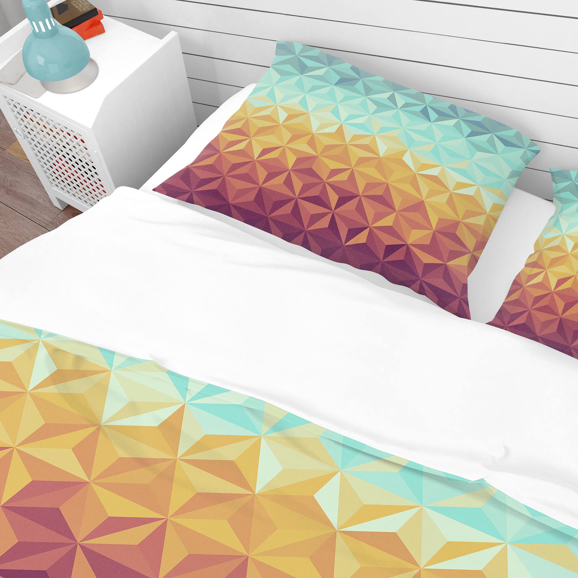 Designart &#x27;Retro Hipsters Geometric Pattern&#x27; Vintage Bedding Set - Duvet Cover &#x26; Shams