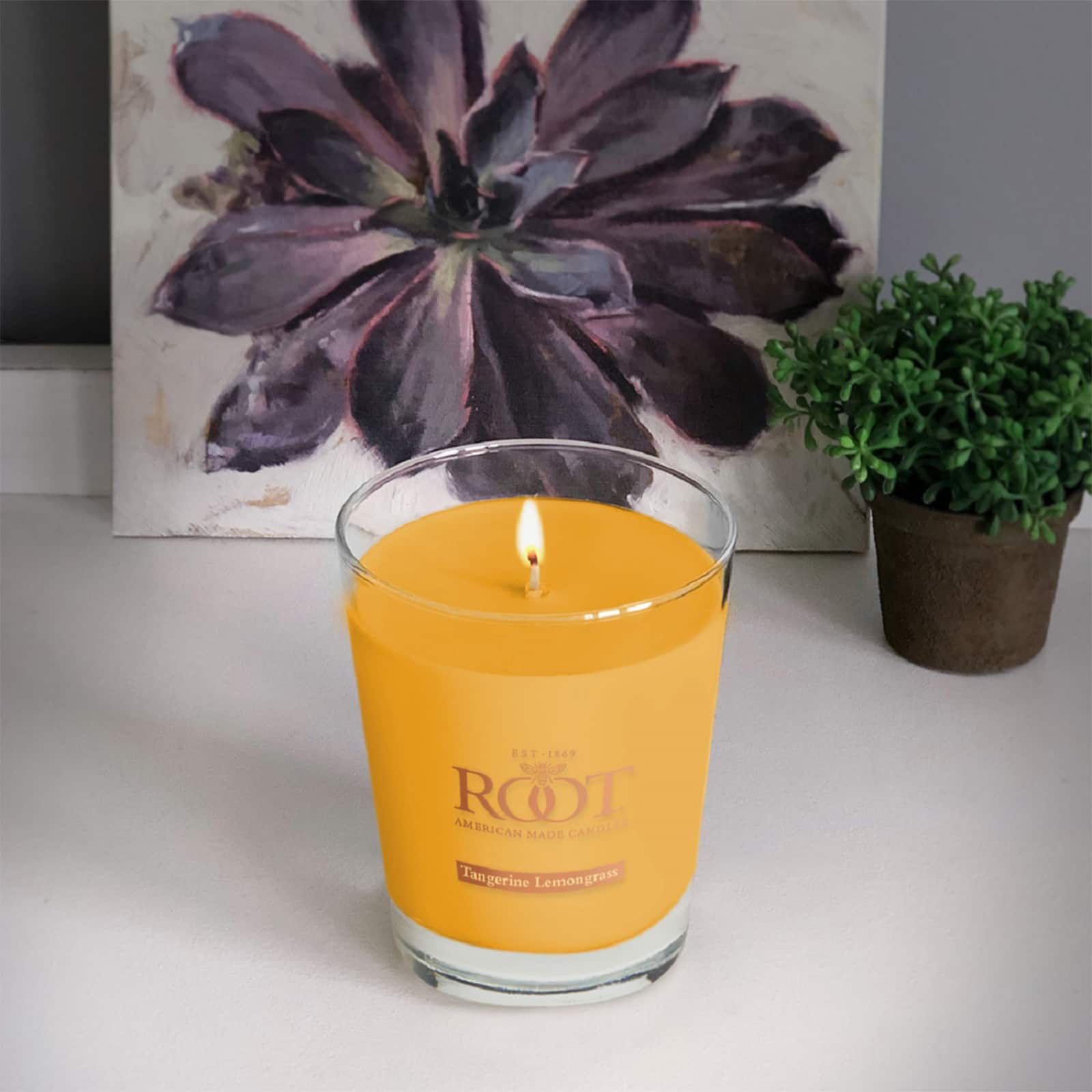Root Candles 10.5oz. Large Scented Honeycomb Veriglass Jar Candle