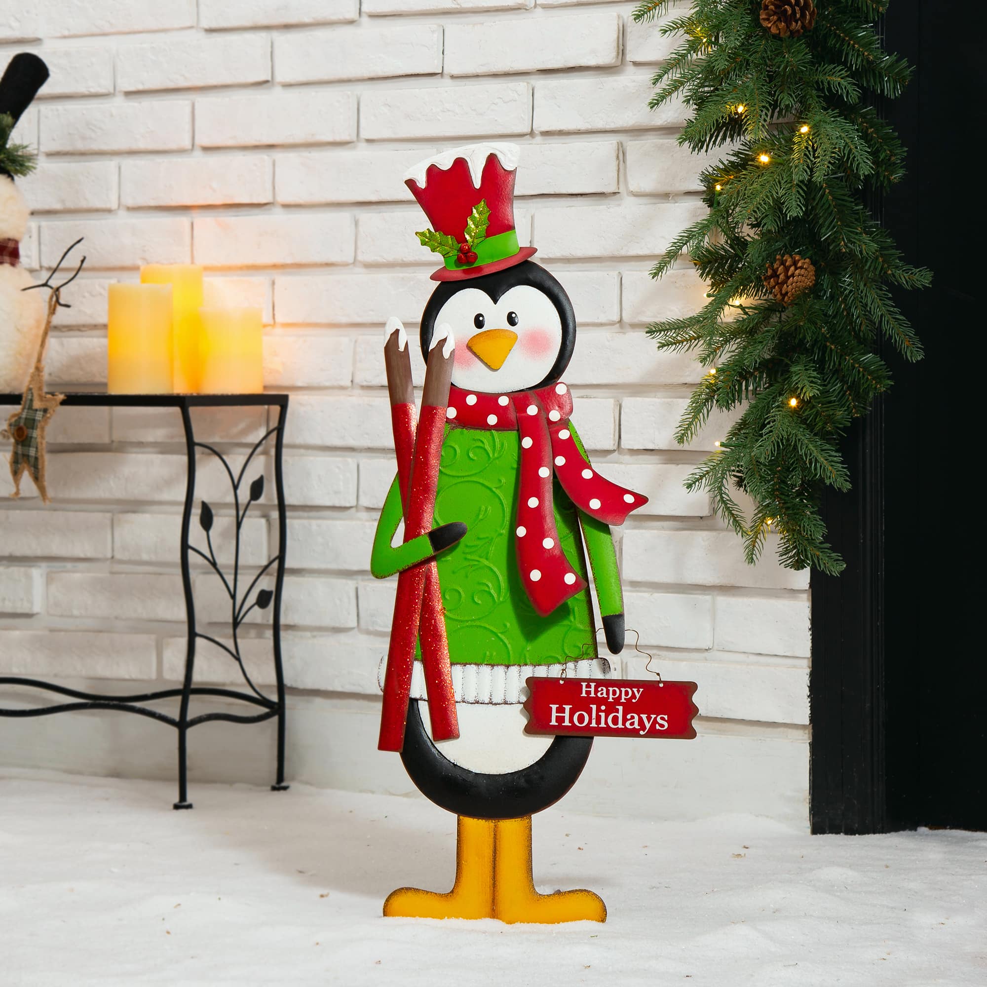 Glitzhome&#xAE; 3.5ft. Metal Penguin Yard Stake