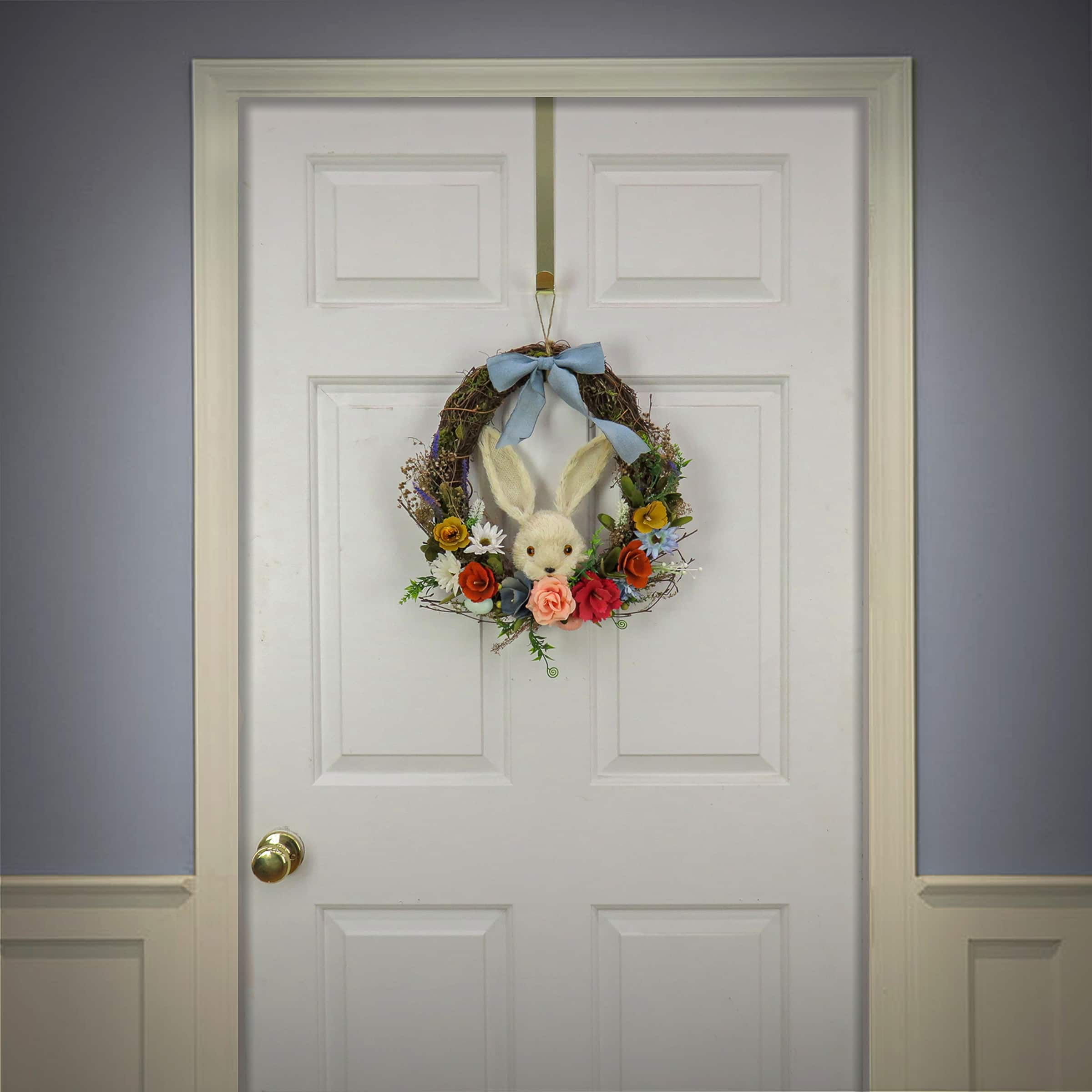 16&#x22; White Bunny Floral Wreath