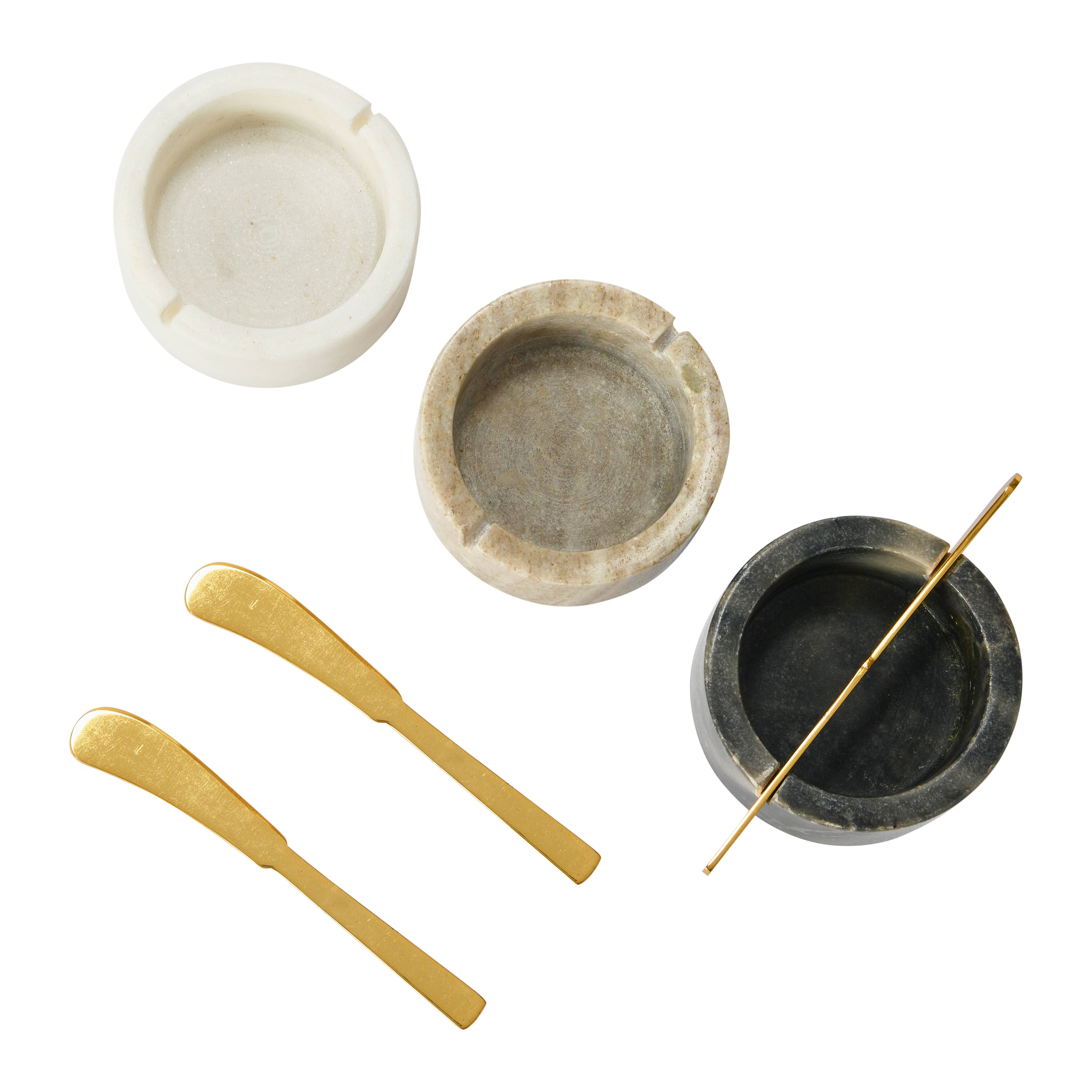 Hello Honey&#xAE; 1.5&#x22; Salt &#x26; Pepper Marble Pinch Bowls with Metal Knifes