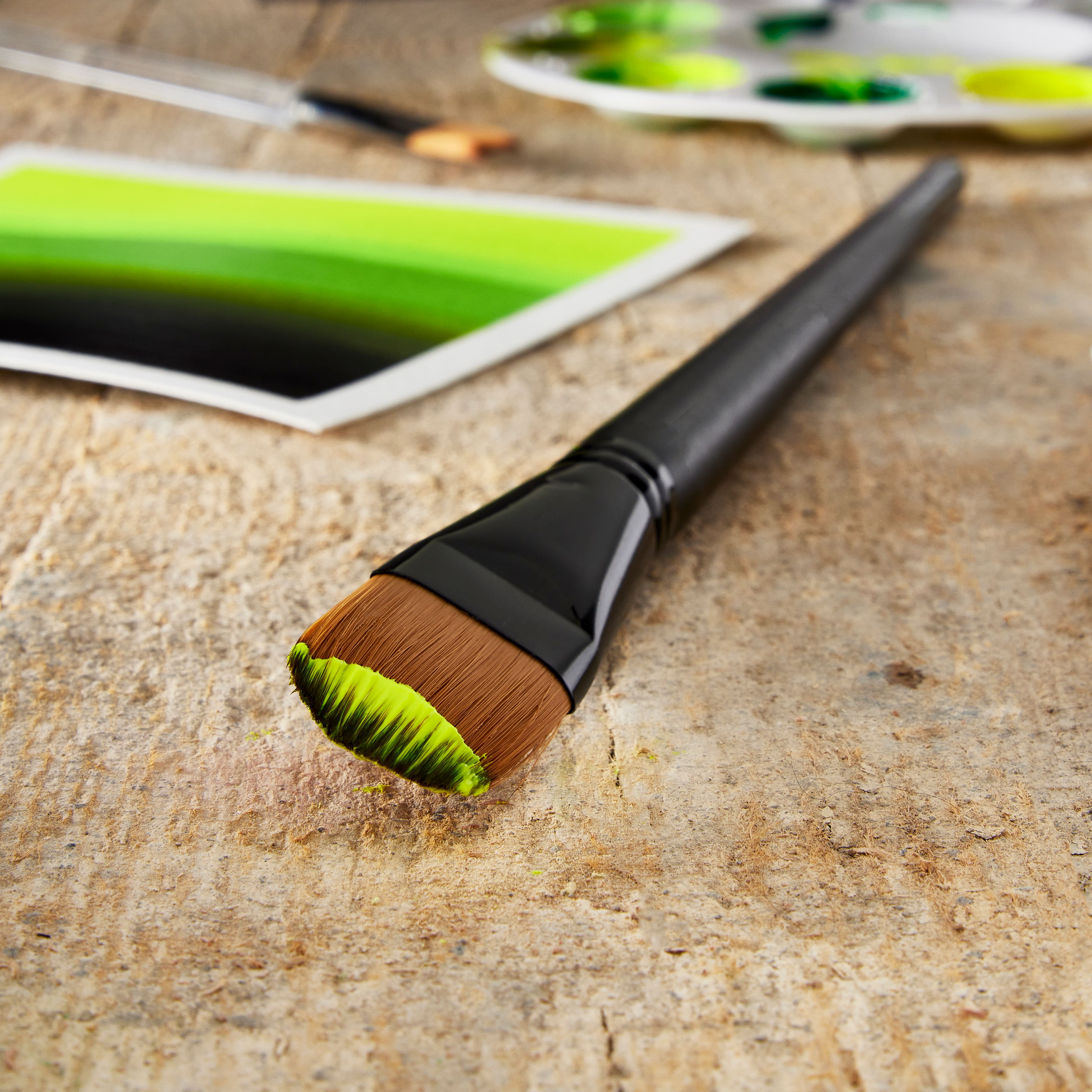 Pinceau langue de chat à manche long Essentials de Royal & Langnickel