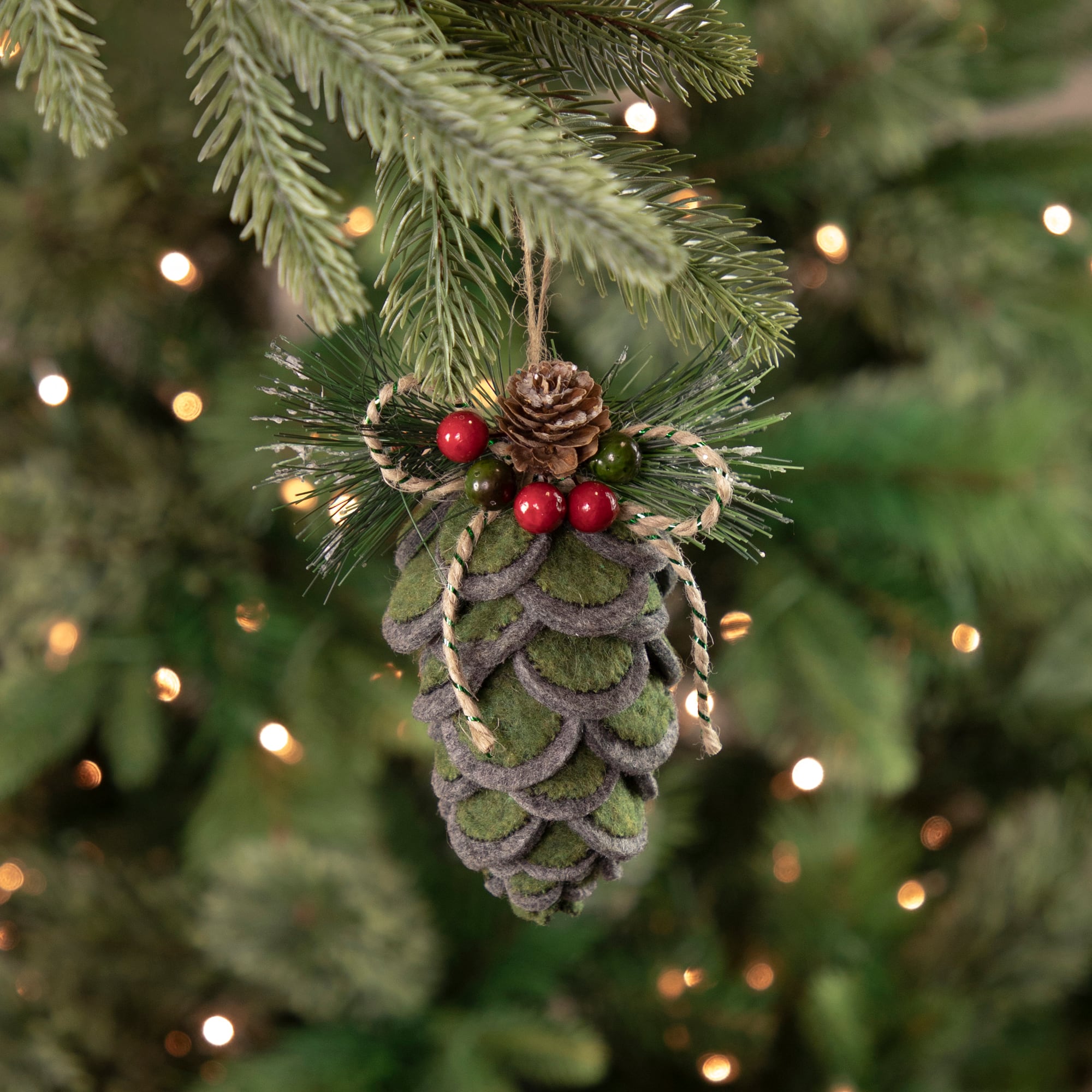 6&#x22; Pinecone Fabric Christmas Ornament