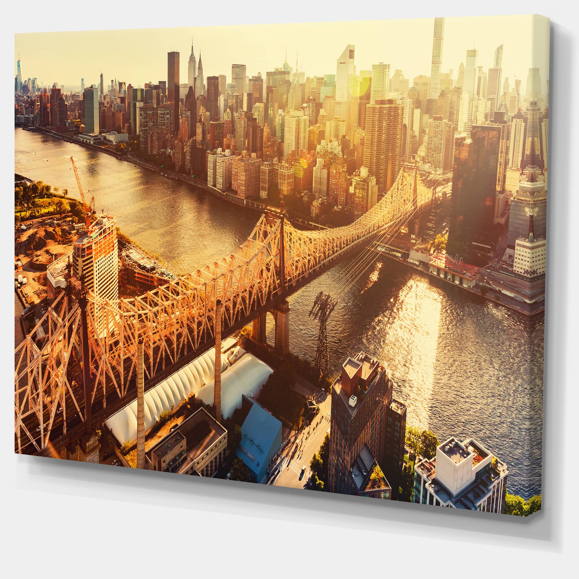 Designart - Queensboro Bridge over East River - Large Cityscape Canvas Art Print