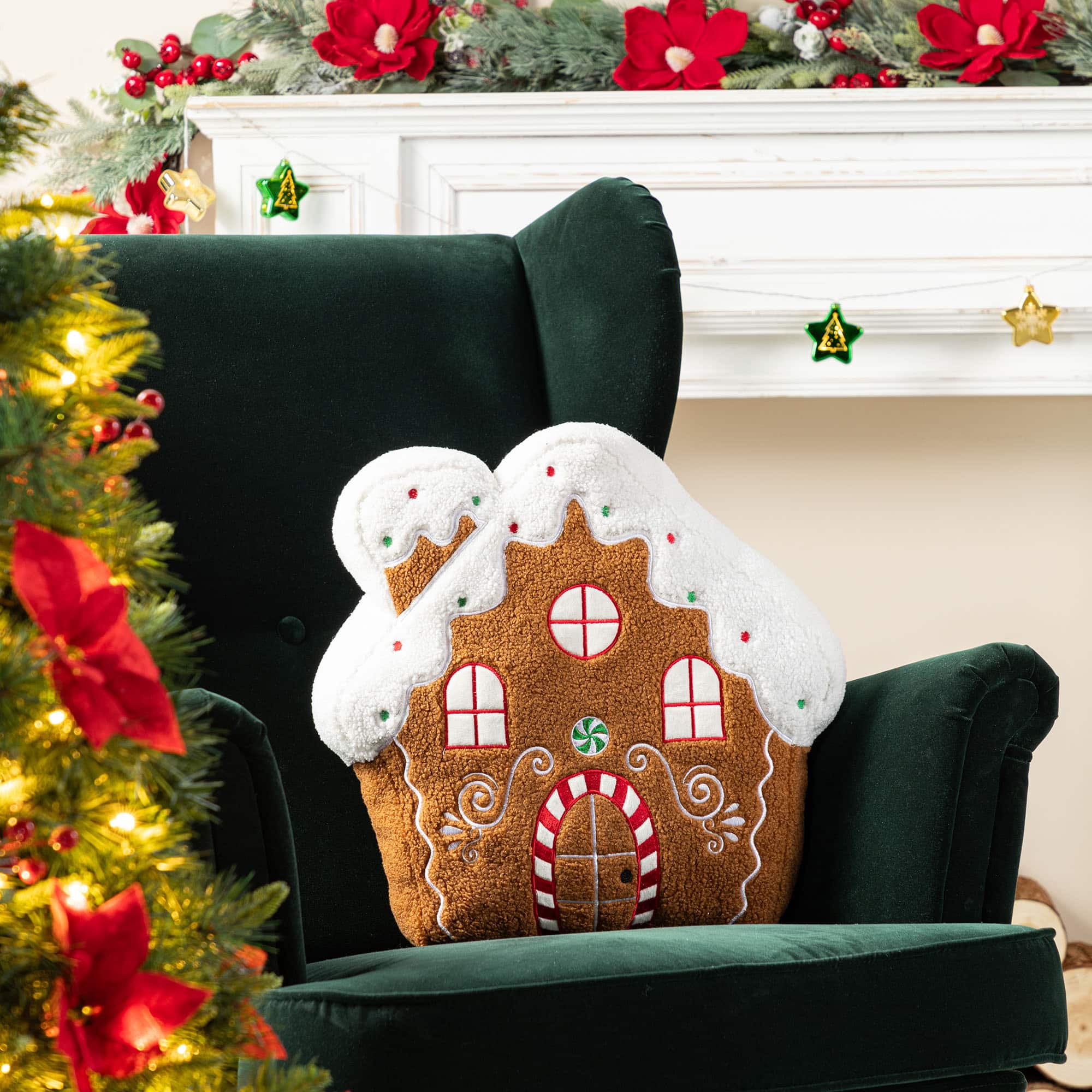 Glitzhome&#xAE; 17&#x22;H Christmas Gingerbread House Shaped Pillow