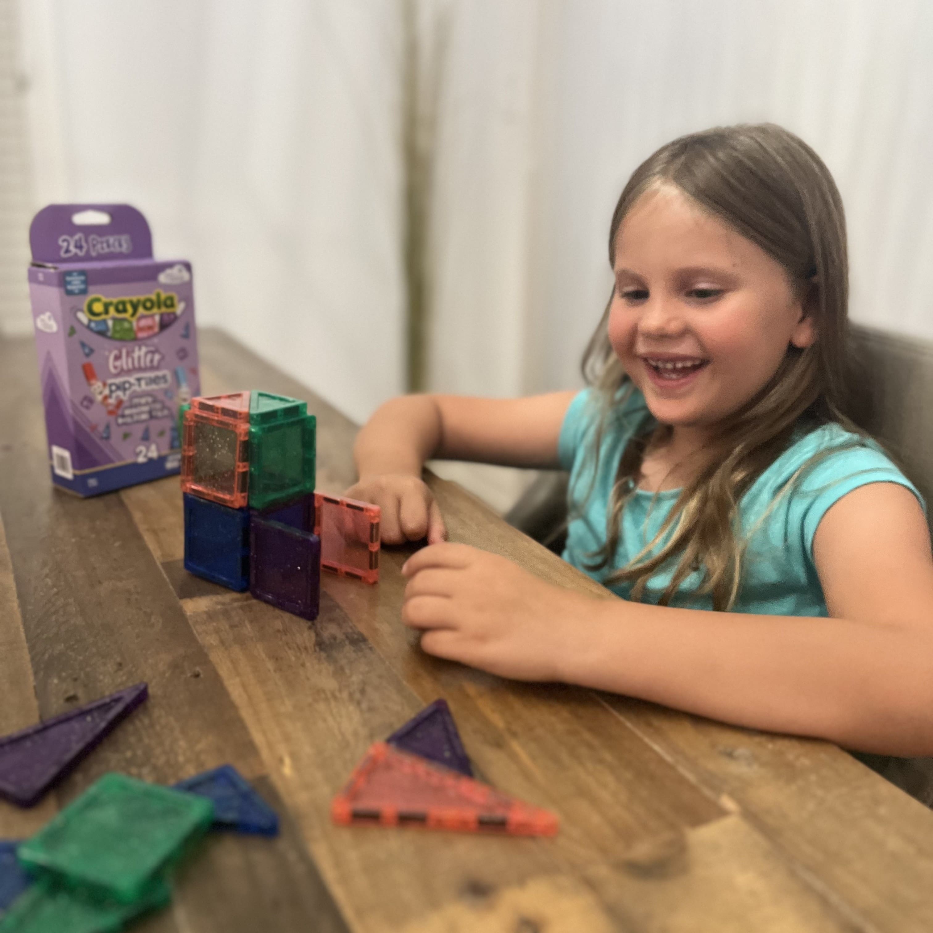 Crayola&#xAE; Glitter Pip-Tiles Mini-Magnetic Building Tiles