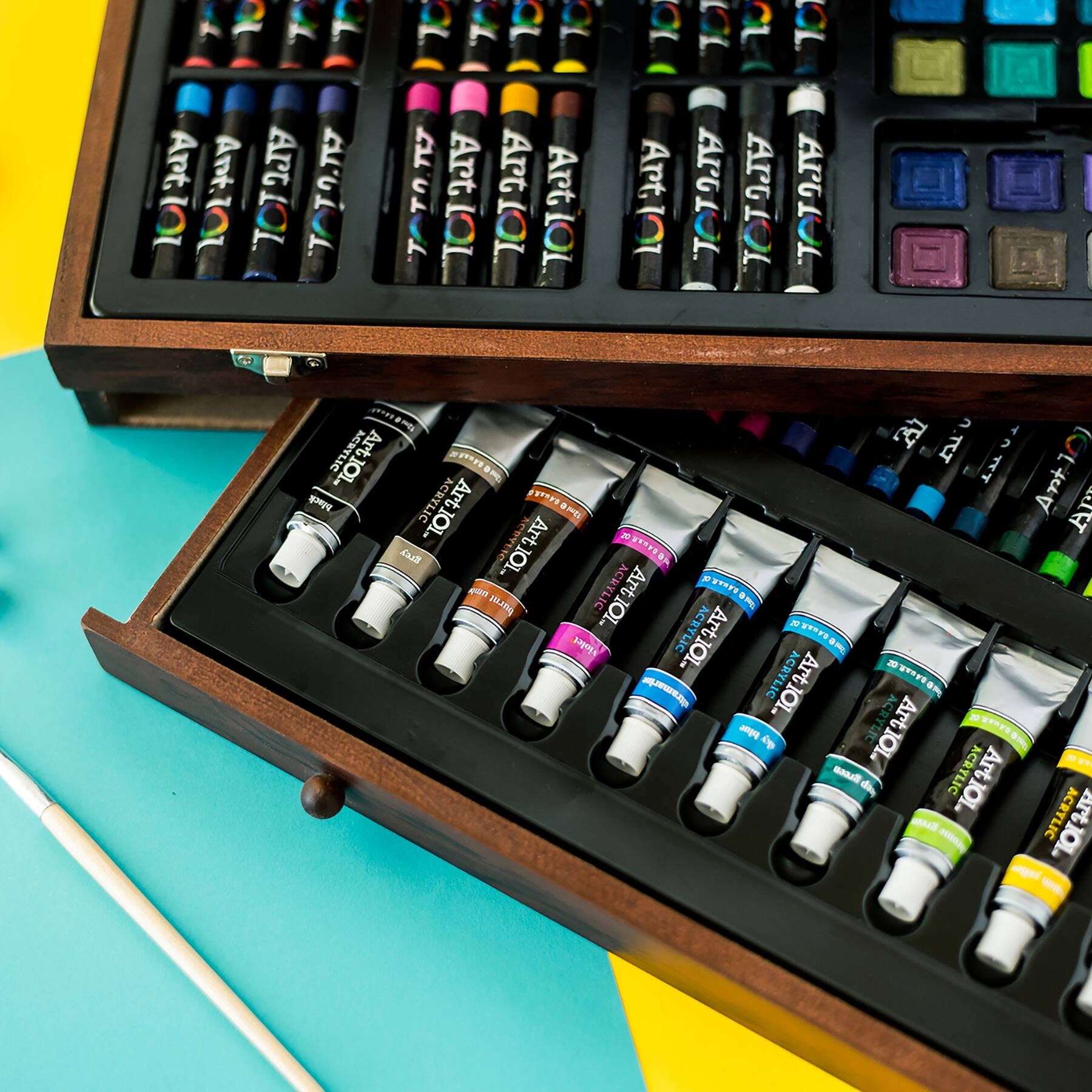 Art 101® Deluxe Art Set in Wood Organizer Case
