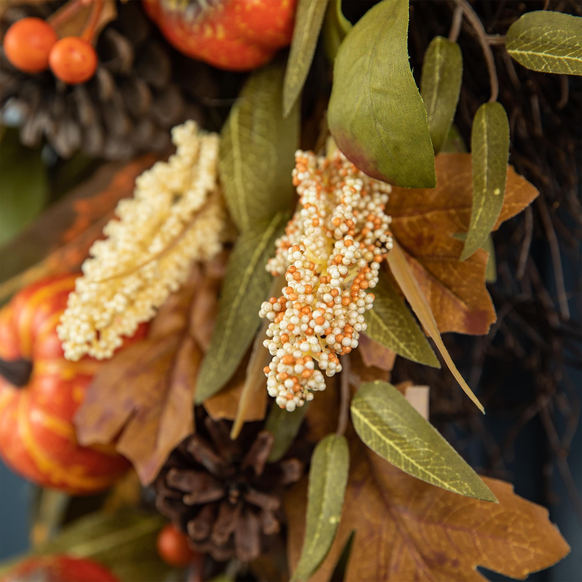 Glitzhome&#xAE; 27&#x22; Fall Pumpkin Leaf Swag