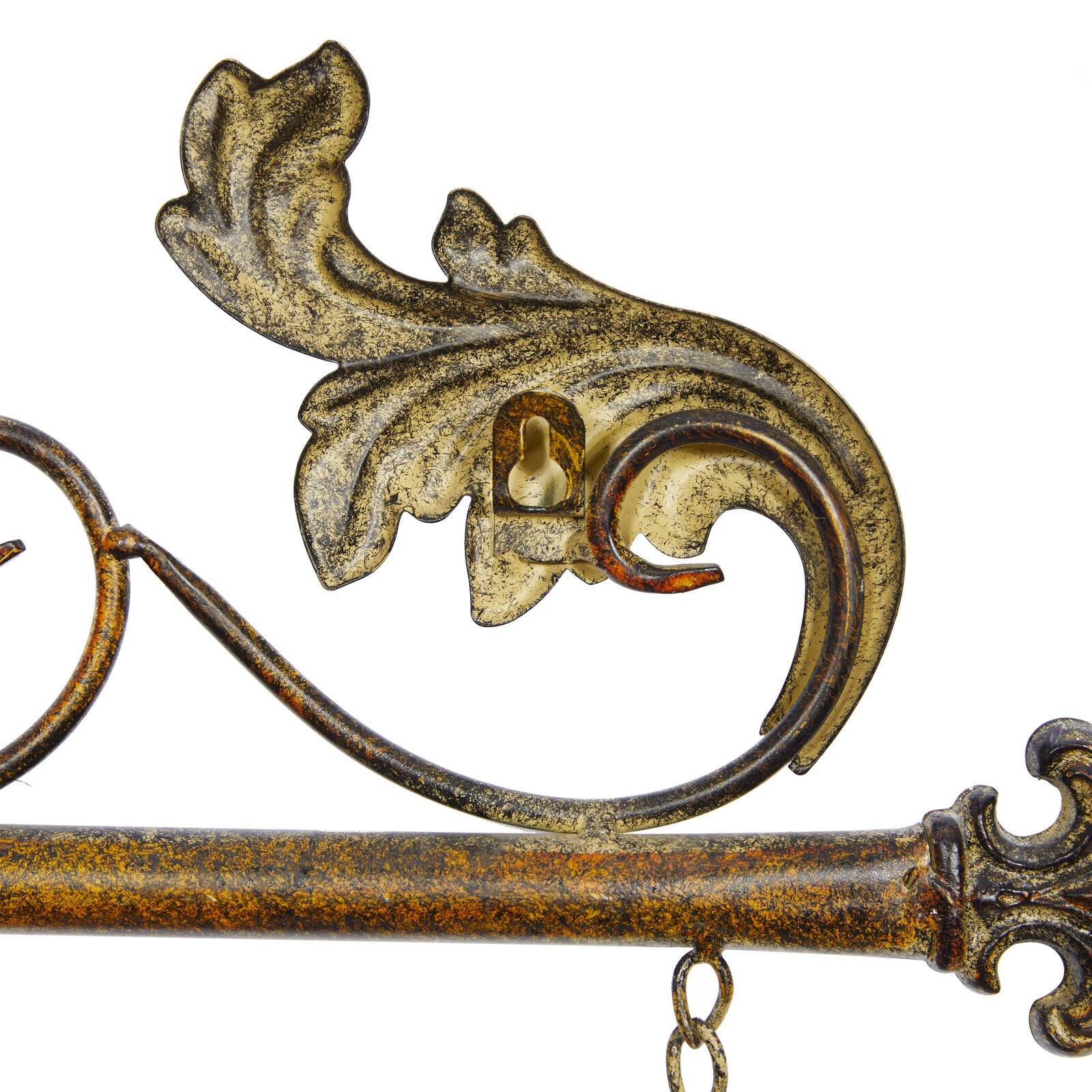 Brown Wrought Iron Traditional Floral Wall Decor