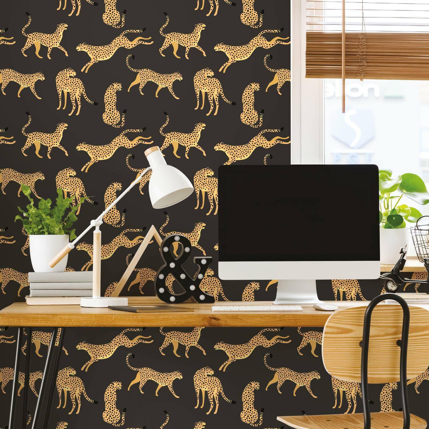 RoomMates Cheetah Cheetah Peel &#x26; Stick Wallpaper