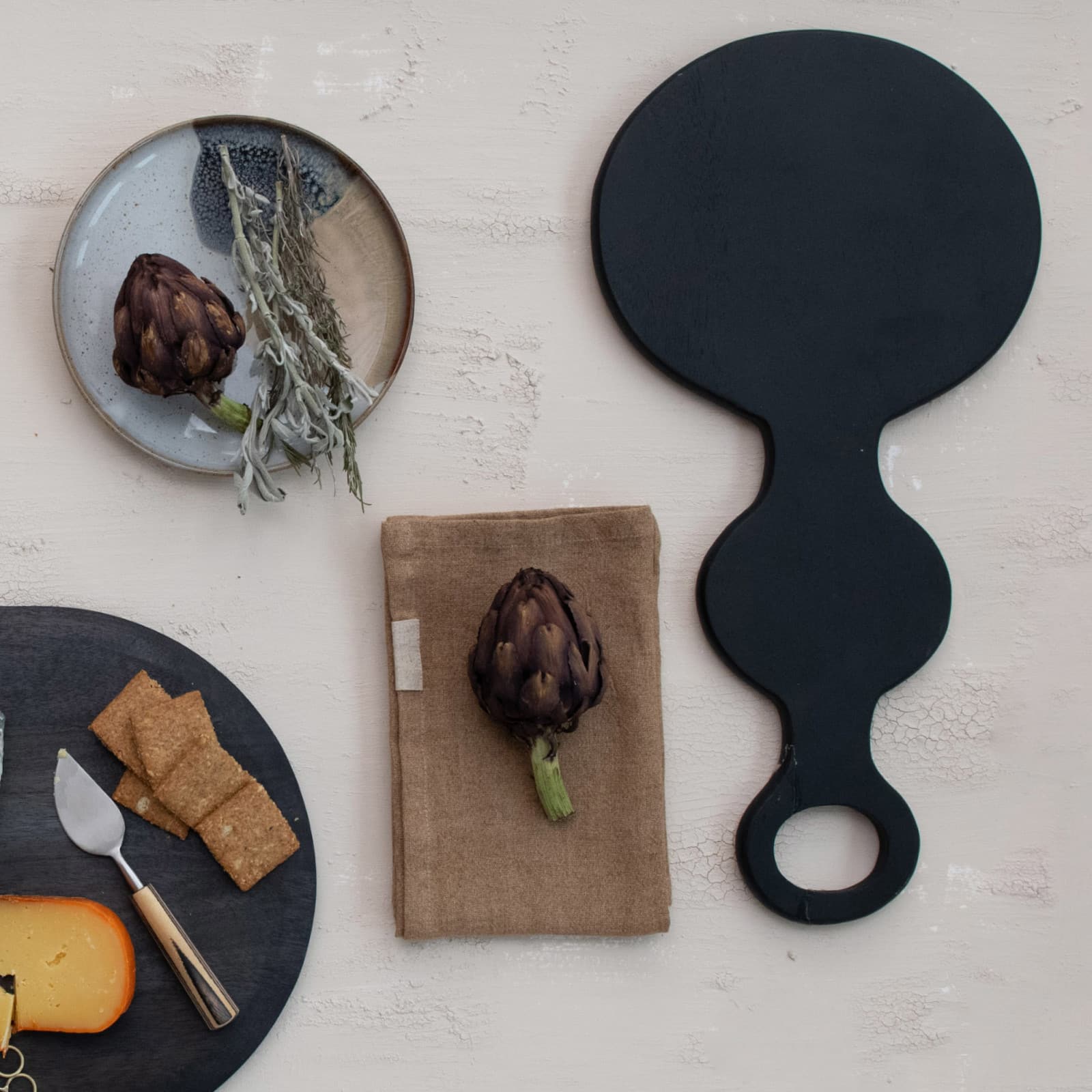 Hello Honey&#xAE; 19.75&#x22; Black Avant-Garde Mango Wood Cheese &#x26; Cutting Board