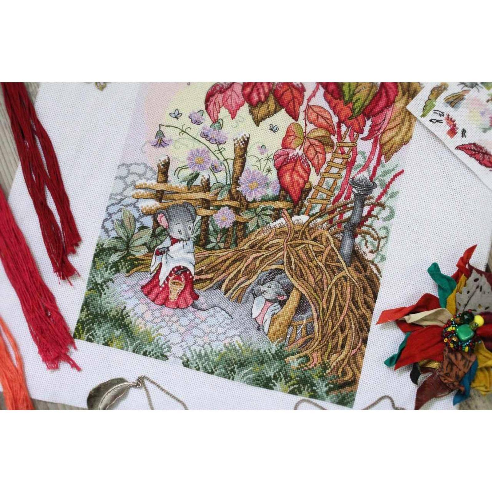 Mp Studia Autumn Morning Cross Stitch Kit