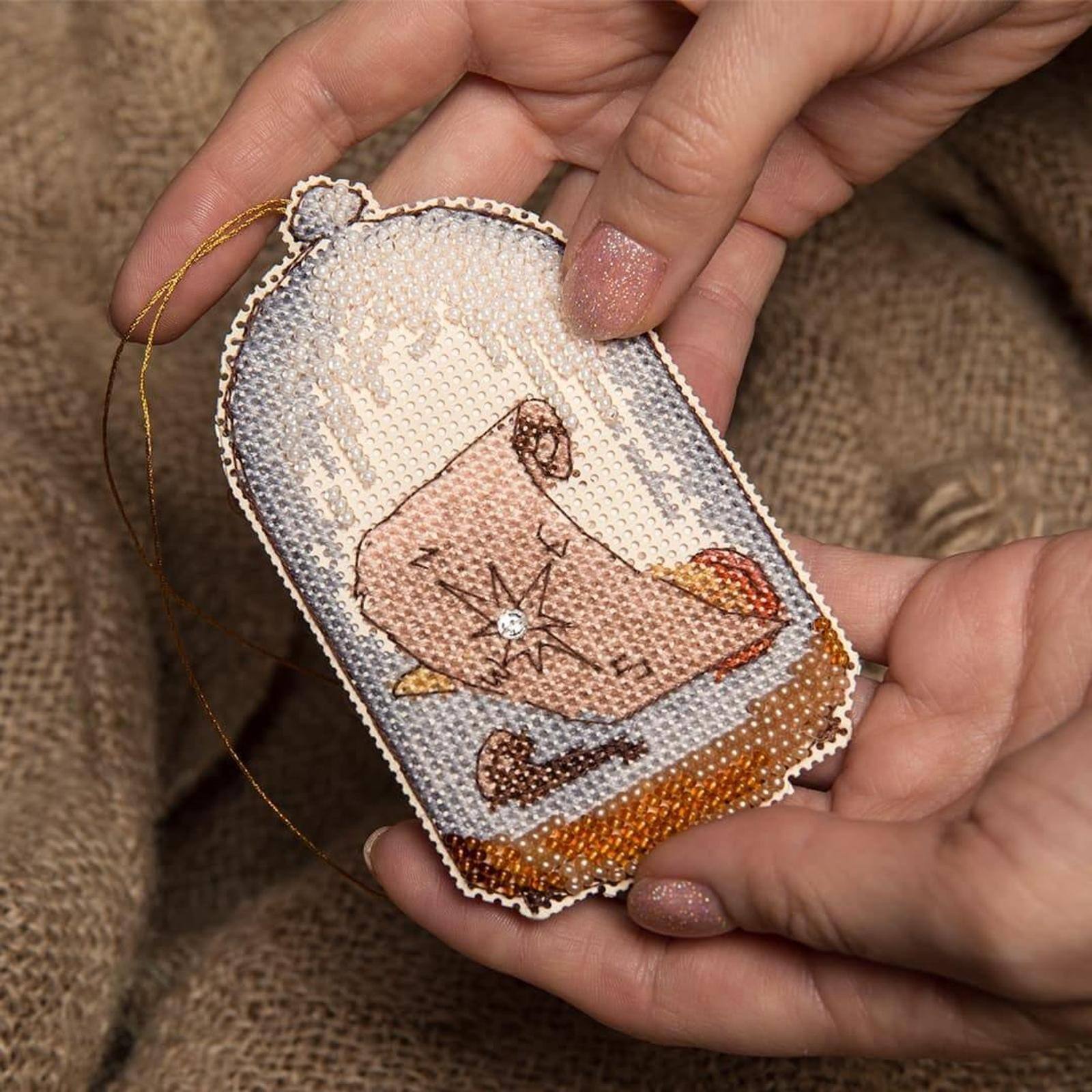 Crystal Art Plastic Canvas Counted Cross Stitch Kit In Search Of Treasures