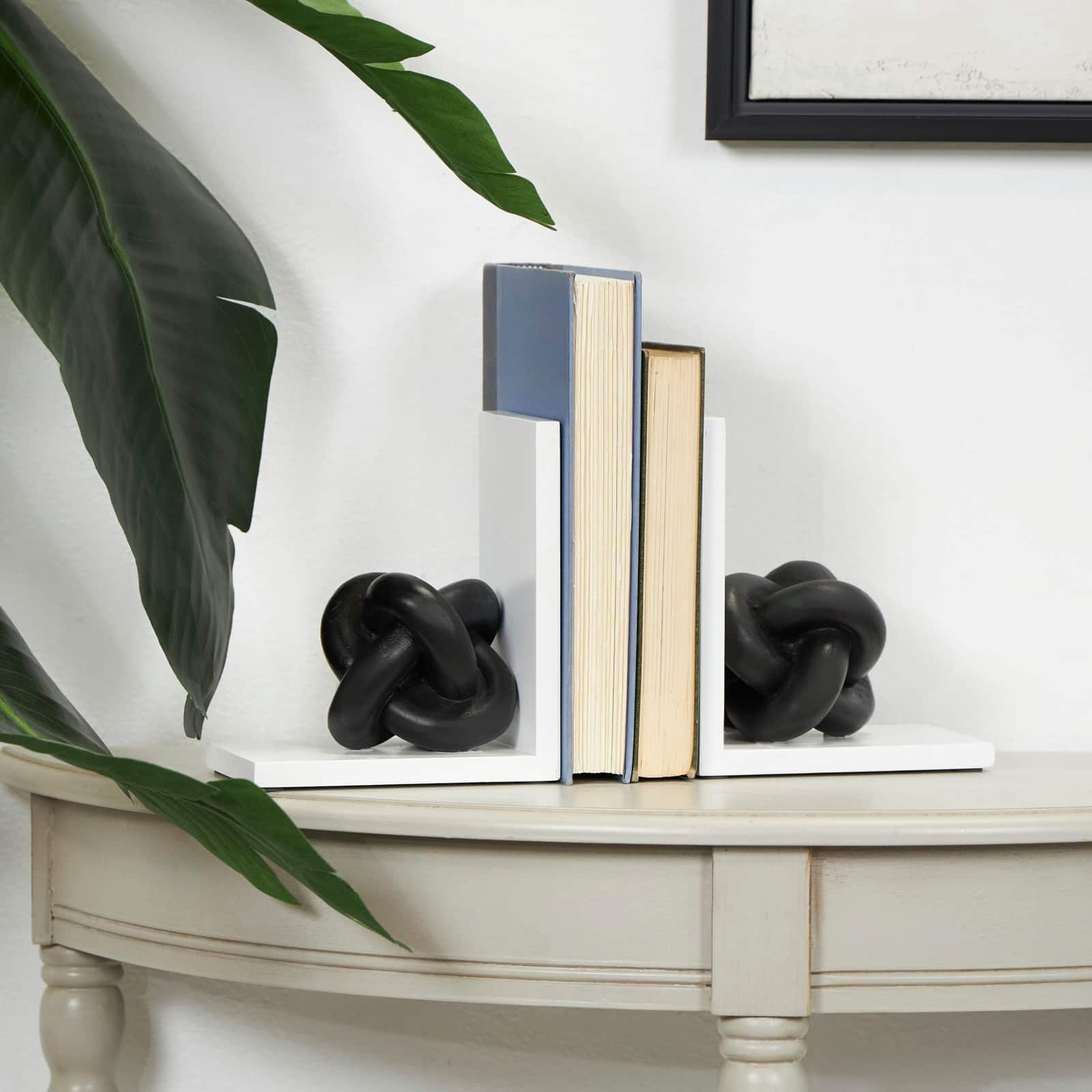 7&#x22; Black MDF Knot Bookends with White Stands Set