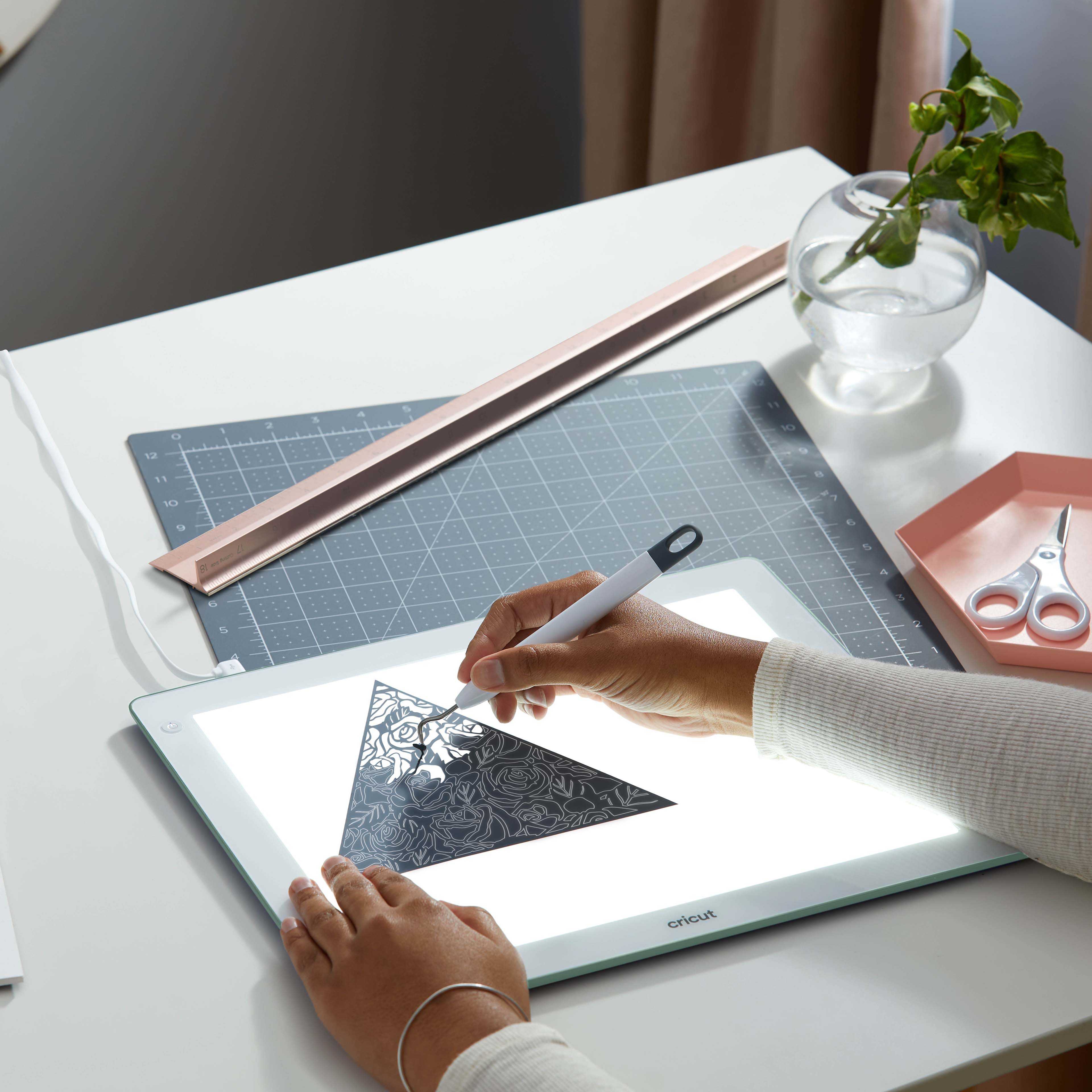 Cricut® BrightPad™ Mint