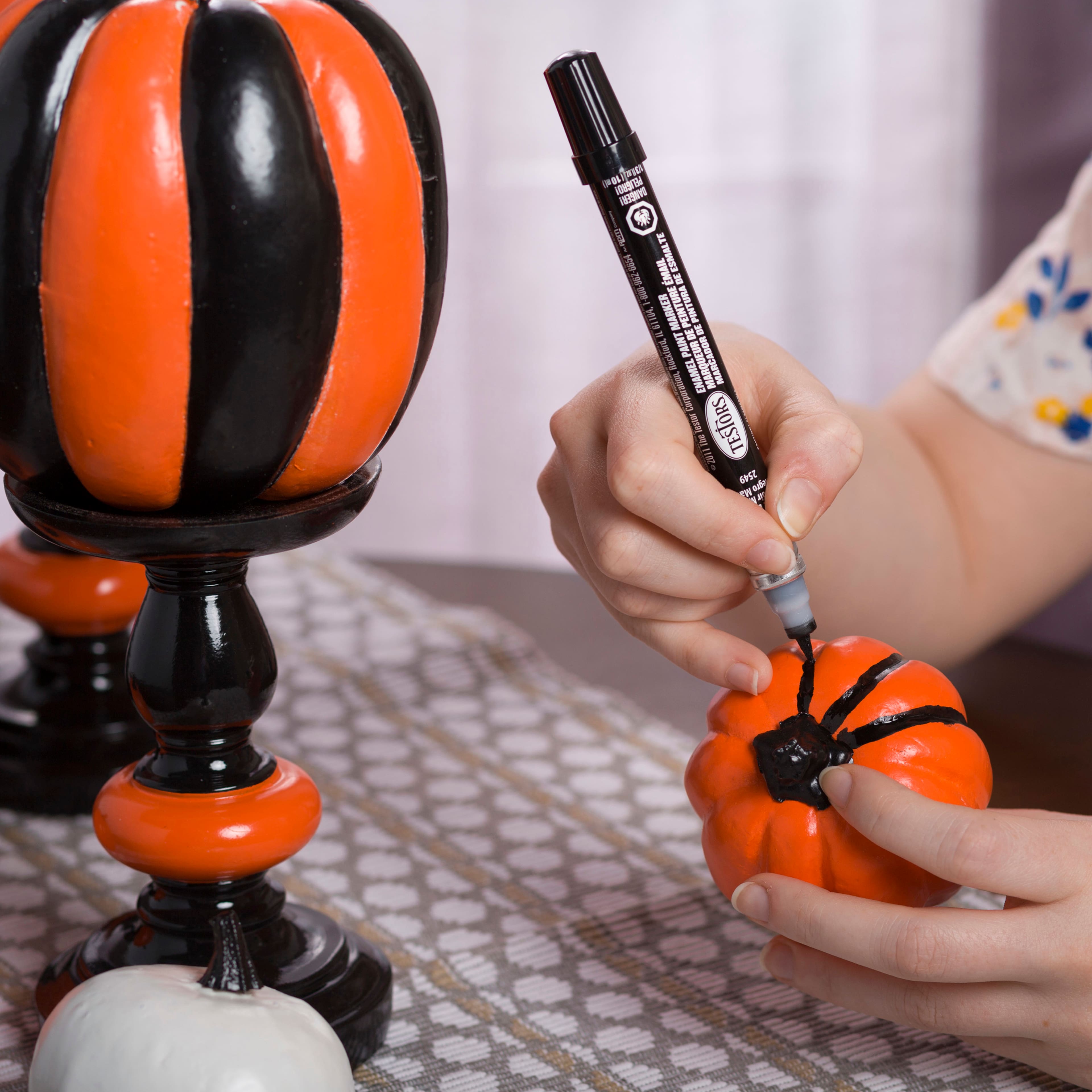 Testors® Glossy Chisel Tip Enamel Marker