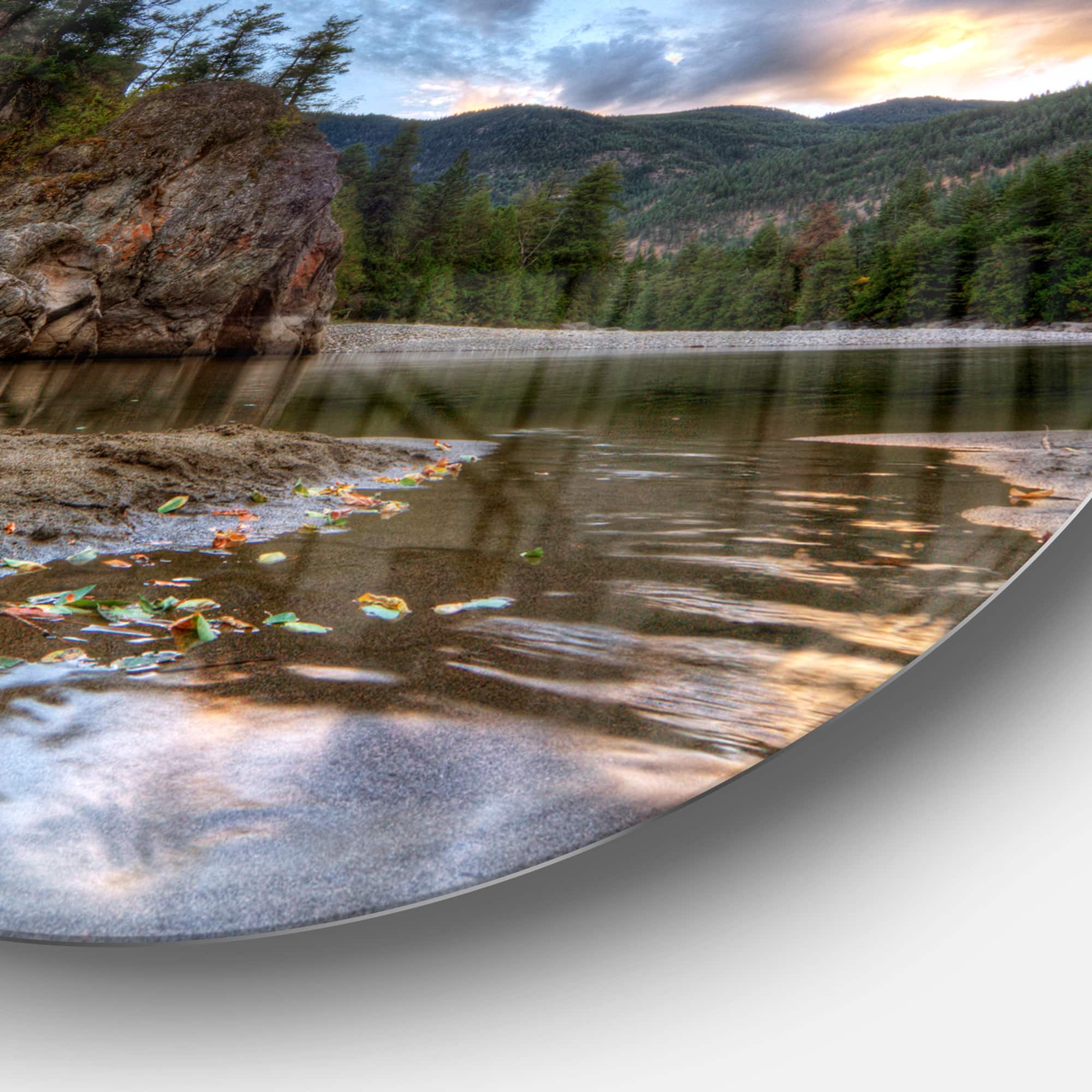 Designart - Peaceful Evening at Mountain Creek' Landscape Metal Circle Wall Art