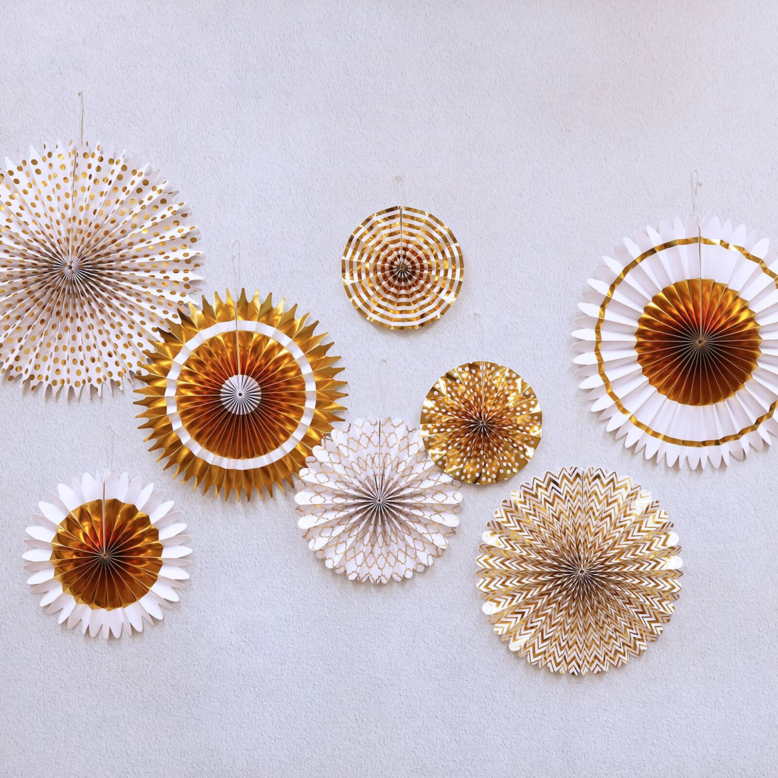 Gold Print Rosette Décor Kit by Celebrate It™