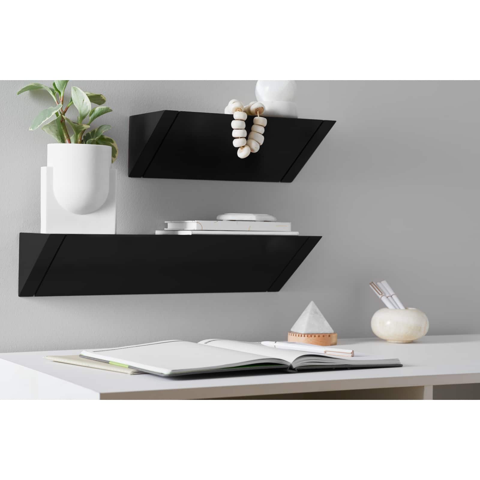 Krylon® Décor Selects Matte Paint & Primer