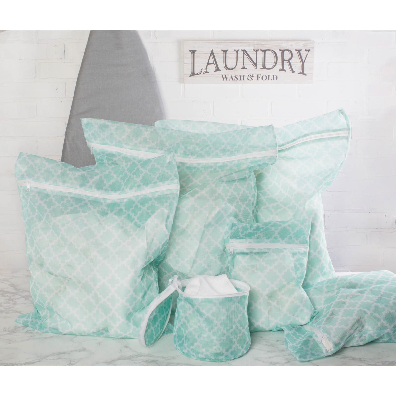 DII&#xAE; Aqua Lattice Mesh Laundry Bags, Set B