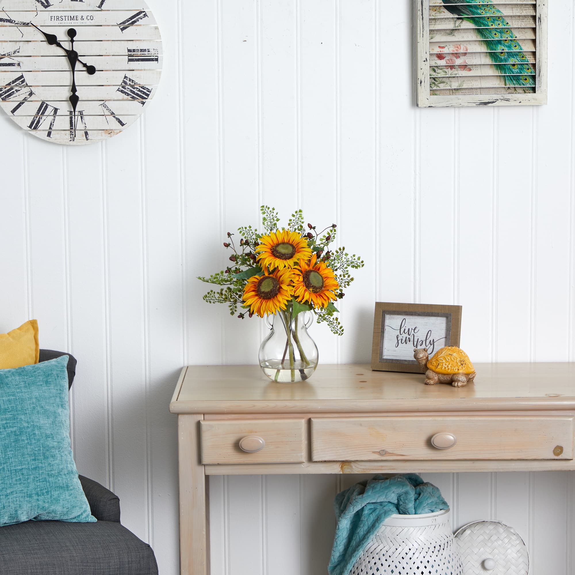 16&#x22; Sunflower Floral Arrangement in Vase