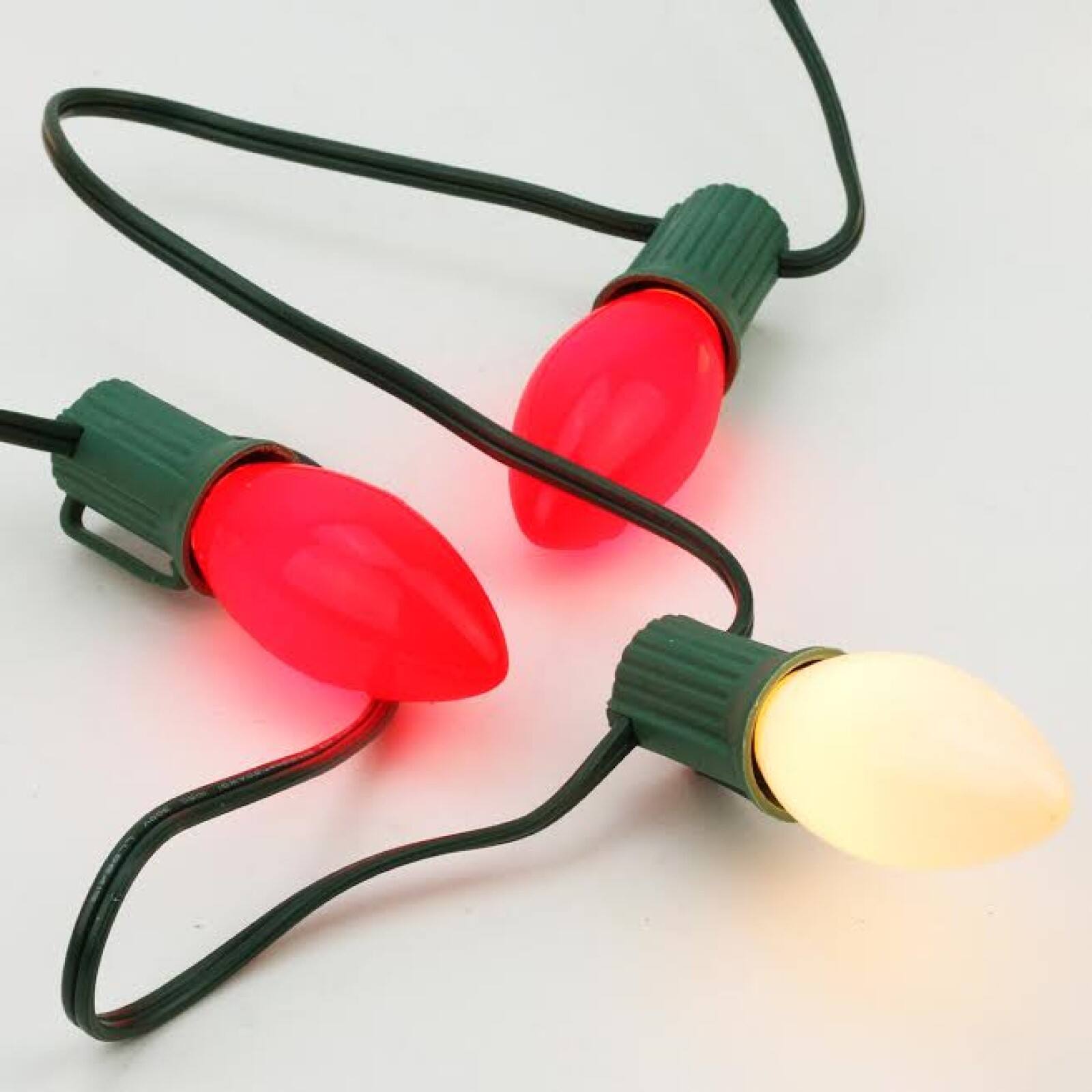 25ct. Opaque C7 Christmas Light Set