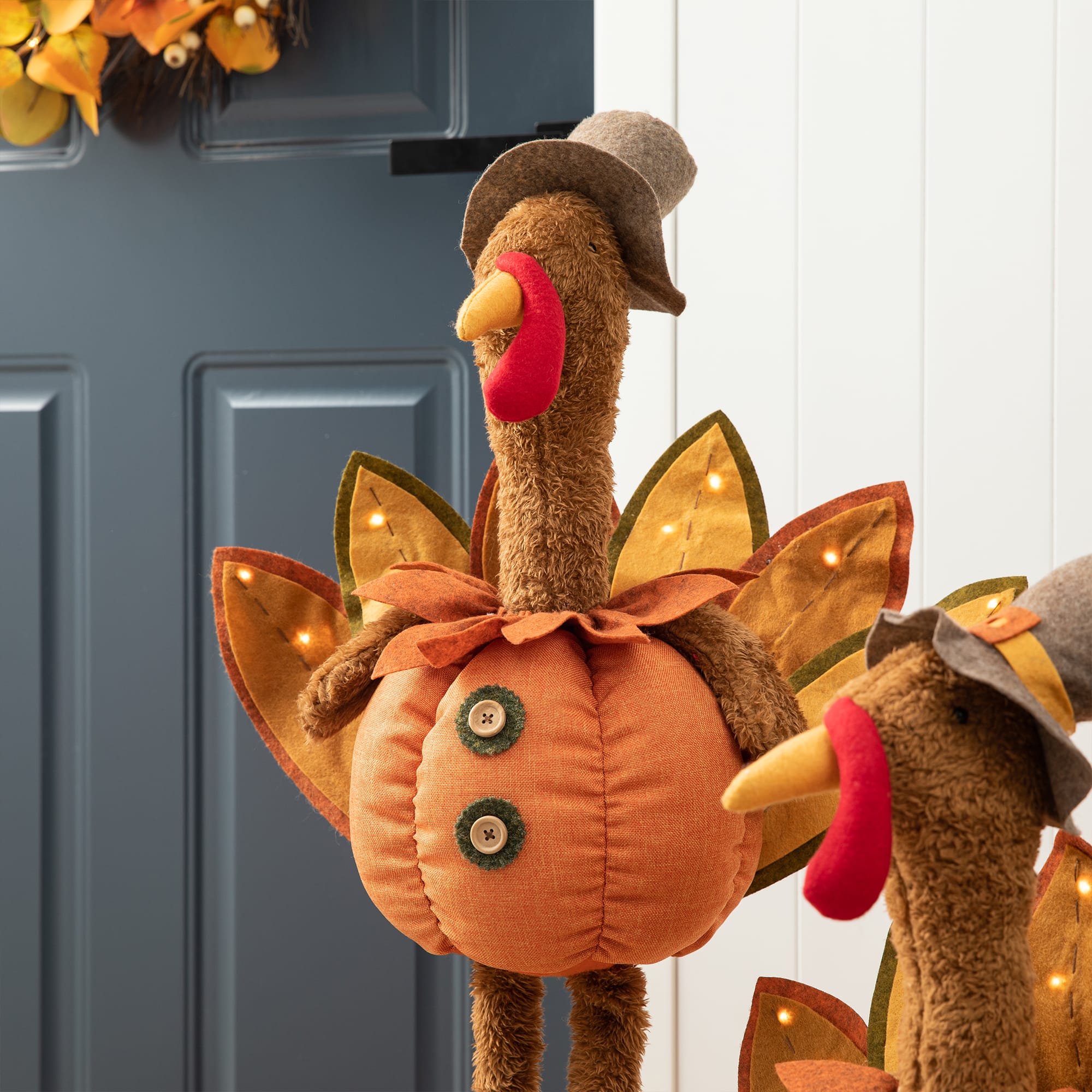 Glitzhome&#xAE; Lighted Fabric Turkey Standing D&#xE9;cor with Telescoping Legs &#x26; Timer