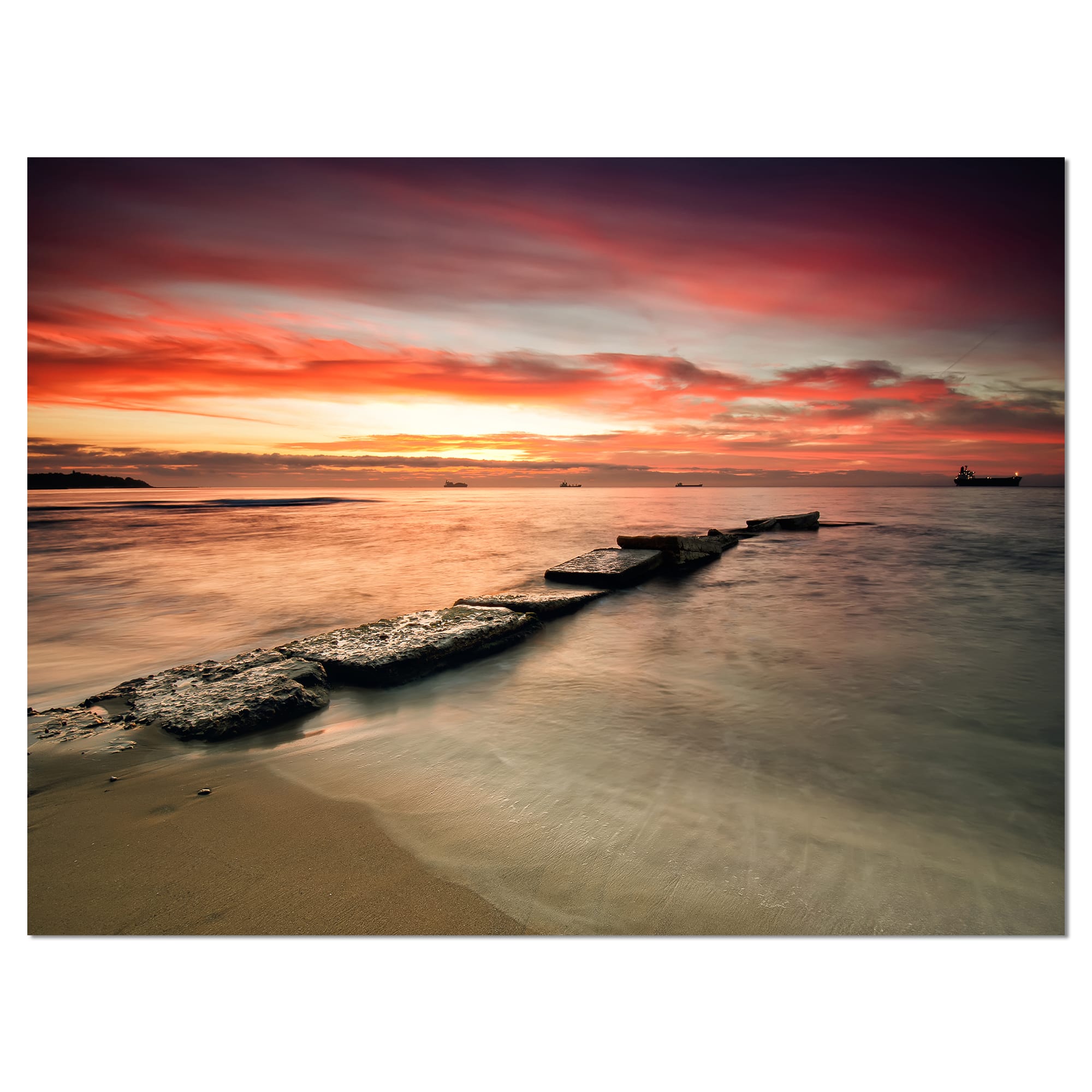 Designart - Wonderful Sunrise on Black Ocean - Beach Photo Canvas Print