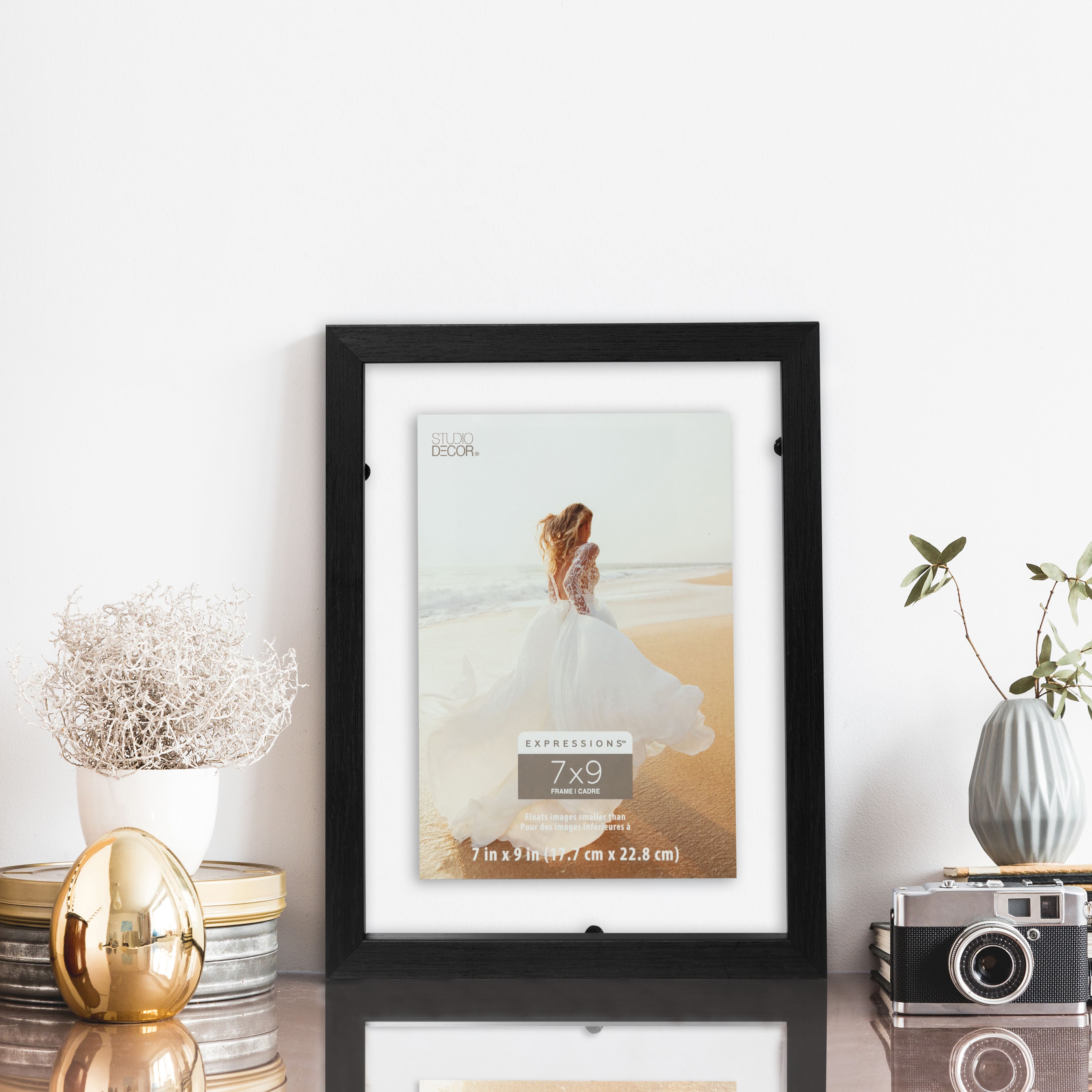 Black 7&#x22; x 9&#x22; Float Frame, Expressions&#x2122; by Studio D&#xE9;cor&#xAE;