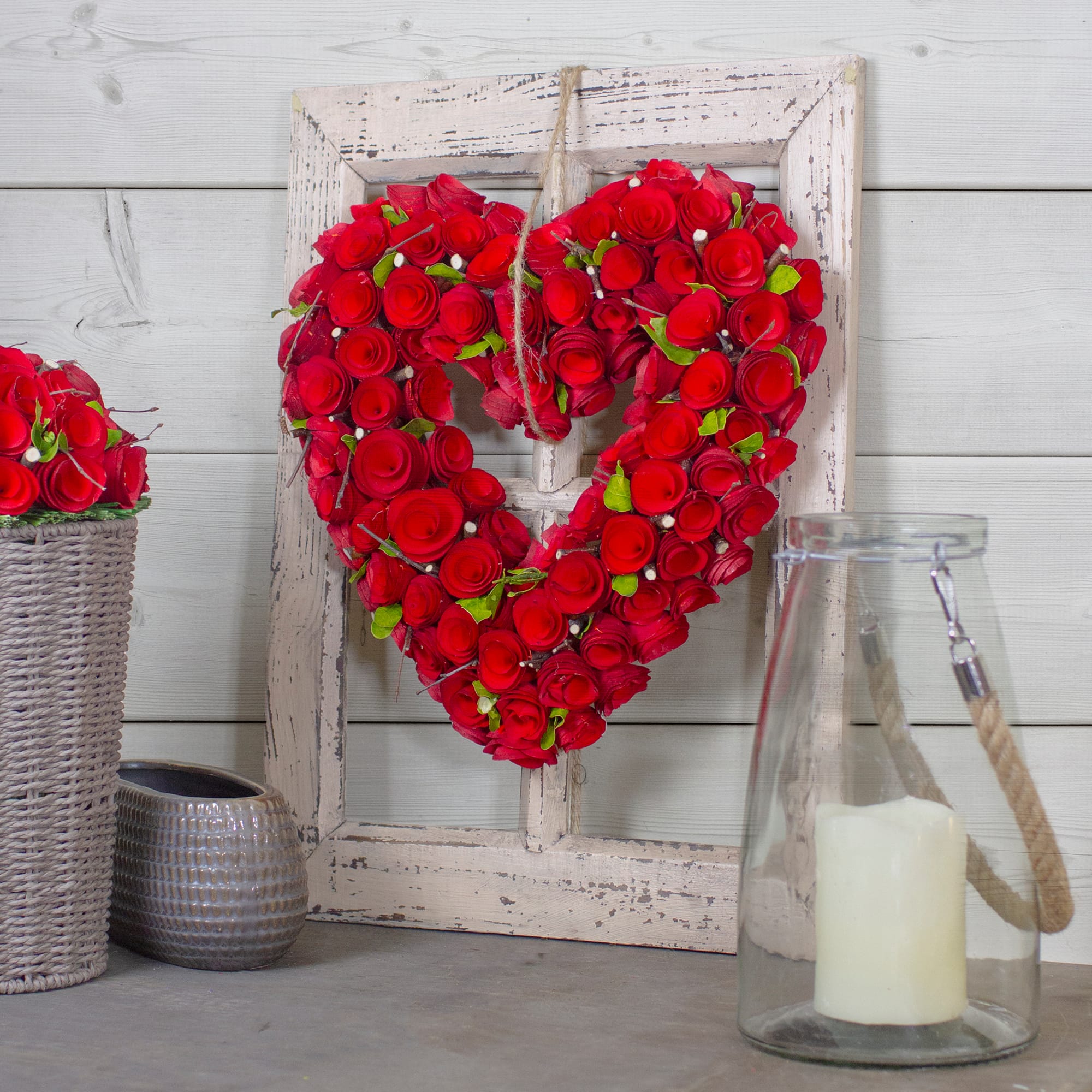 Red Wooden Rose Floral Heart Shaped Artificial Valentine&#x27;s Day Wreath 14&#x22;