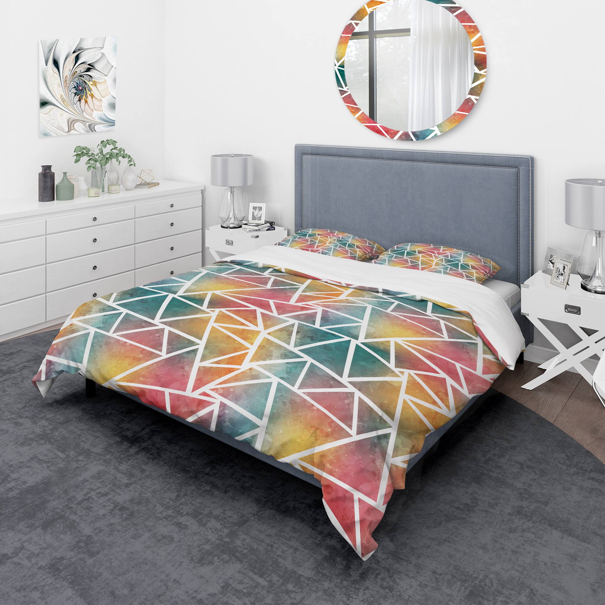 Designart 'Colored Triangle Pattern with Grunge Effect' Modern Bedding Set - Duvet Cover & Shams