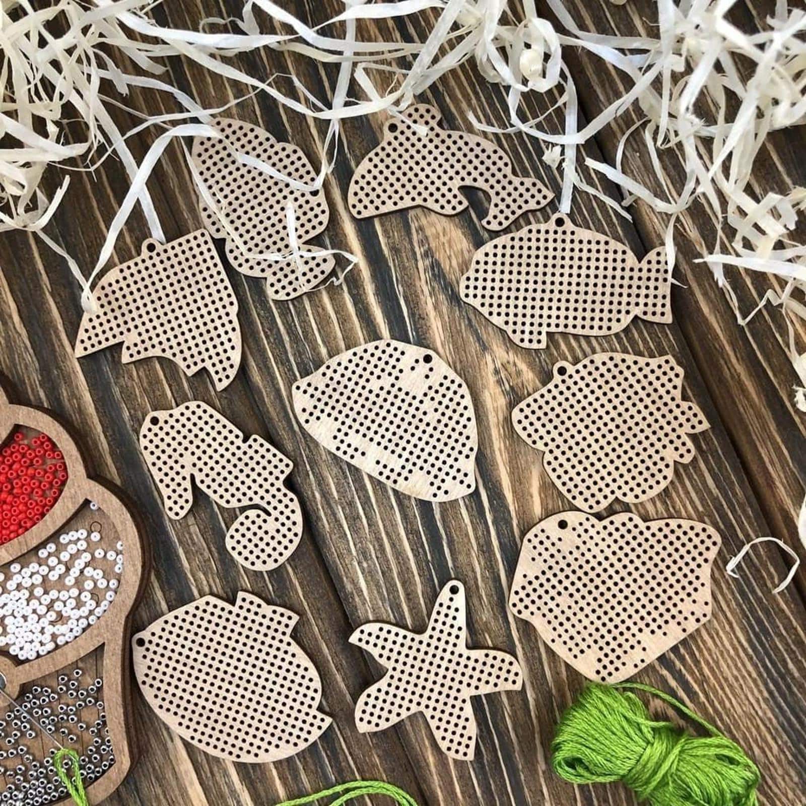 Wonderland Crafts Ocean Life Embroidery Wood Blanks Set
