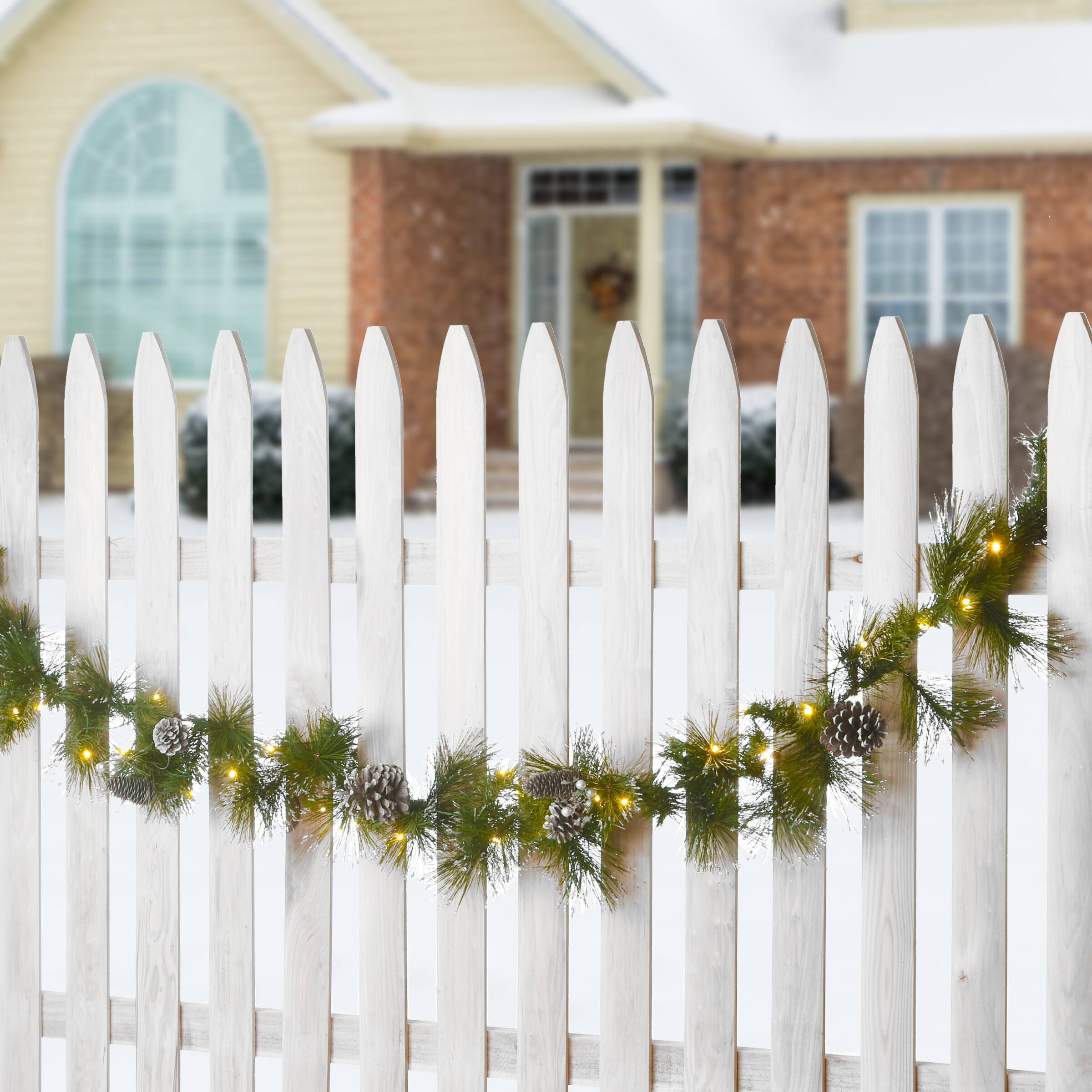 9ft. Whitter Pine Garland With LED Lights
