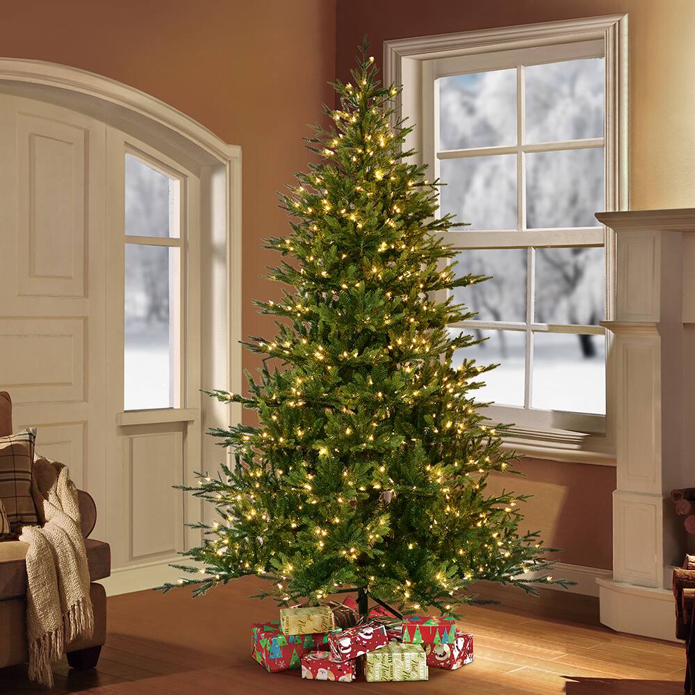 7.5ft. Pre-Lit Balsam Fir Artificial Christmas Tree, Clear Lights