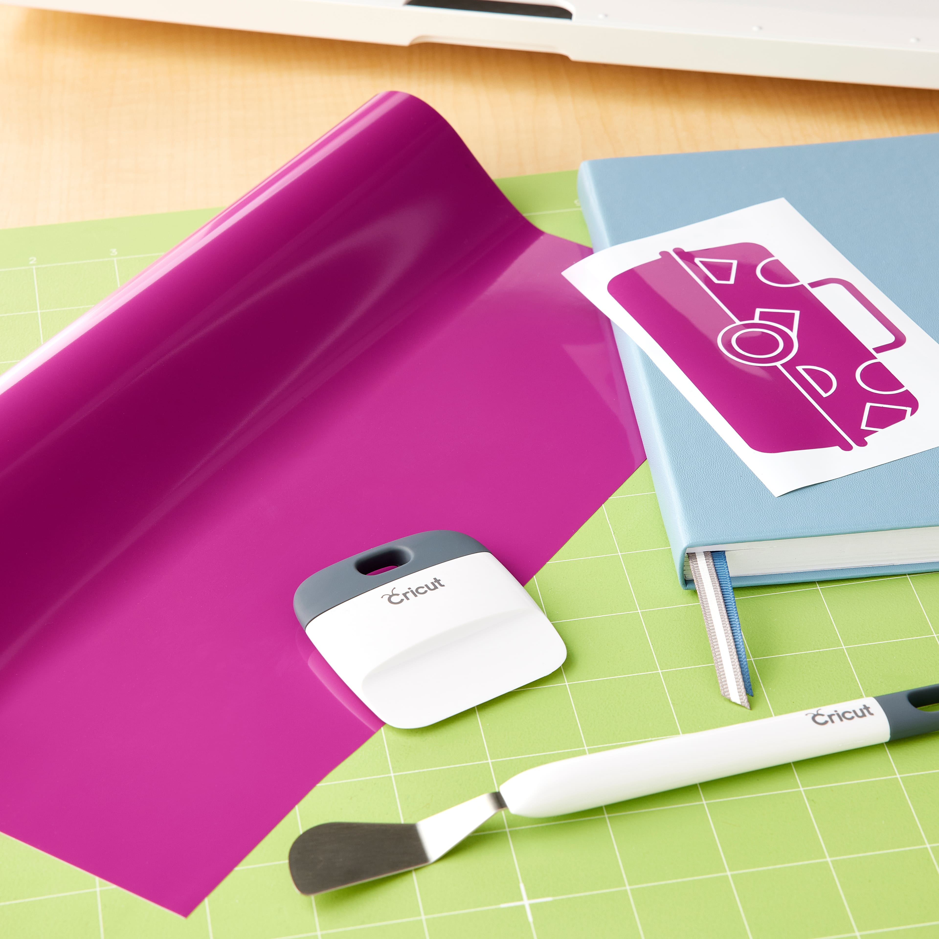 9 Pack: Cricut&#xAE; Premium Vinyl&#x2122; Permanent