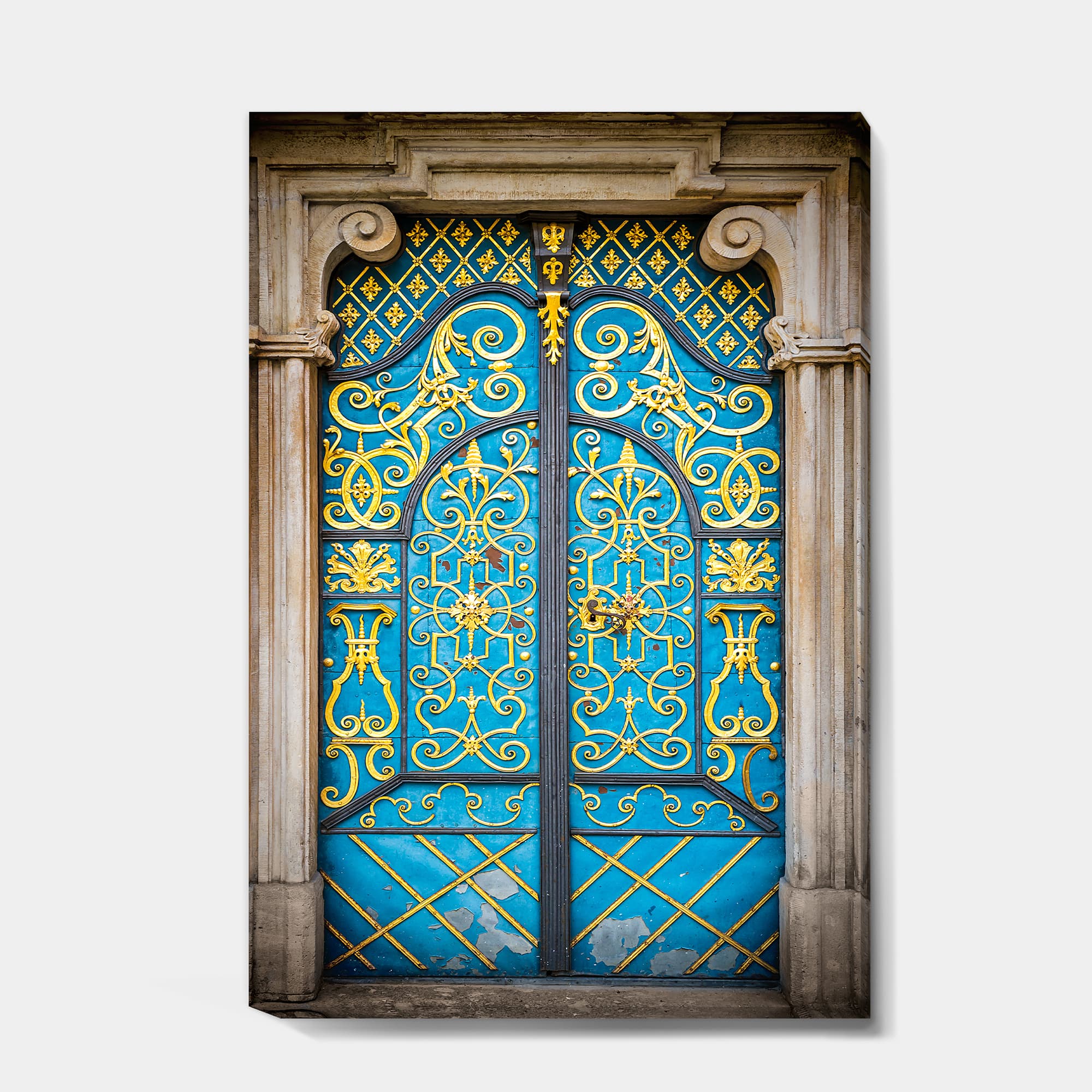 Designart - Old-European Door Vintage - Vintage Gallery-wrapped Canvas