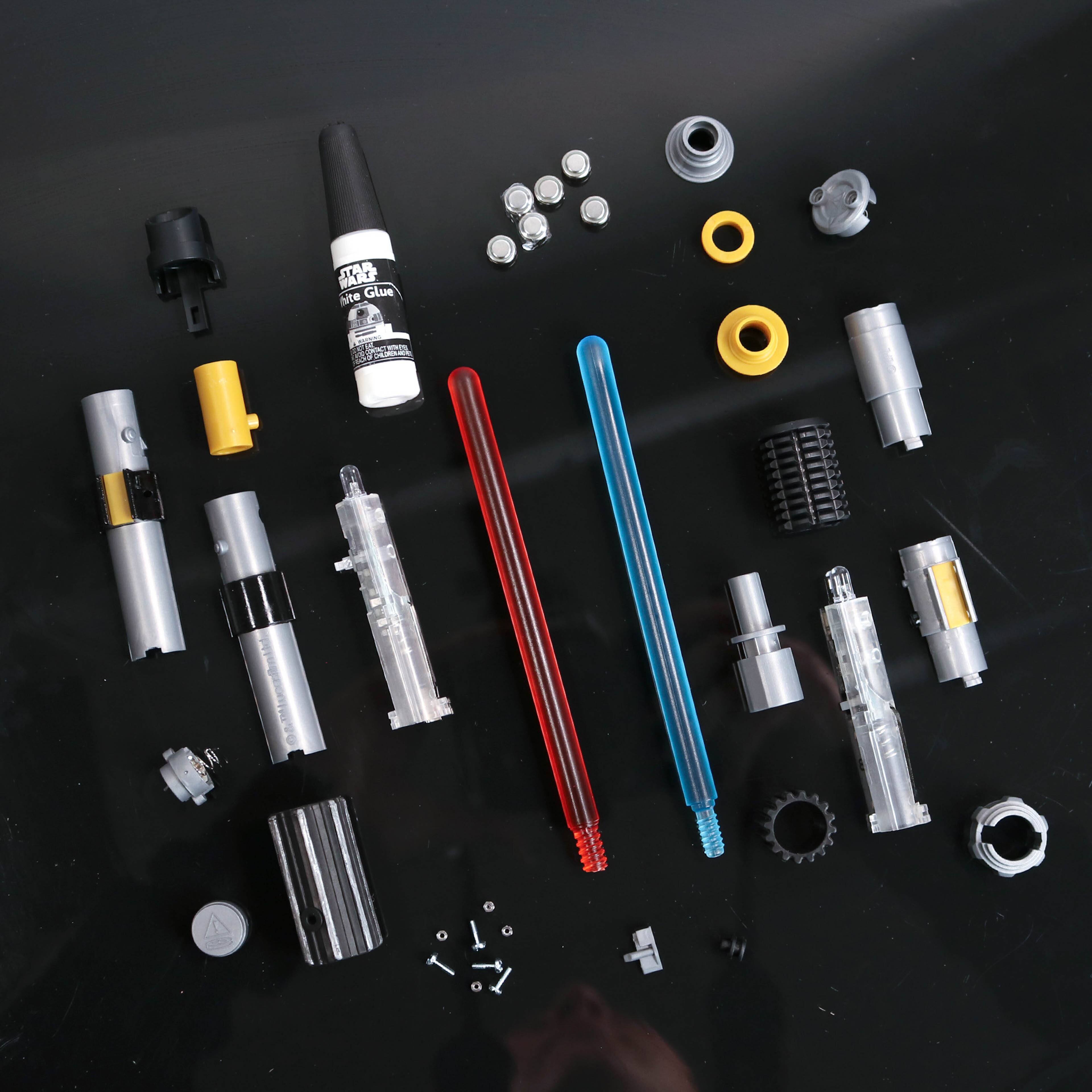 Star Wars&#x2122; Build Your Own Lightsaber Kit